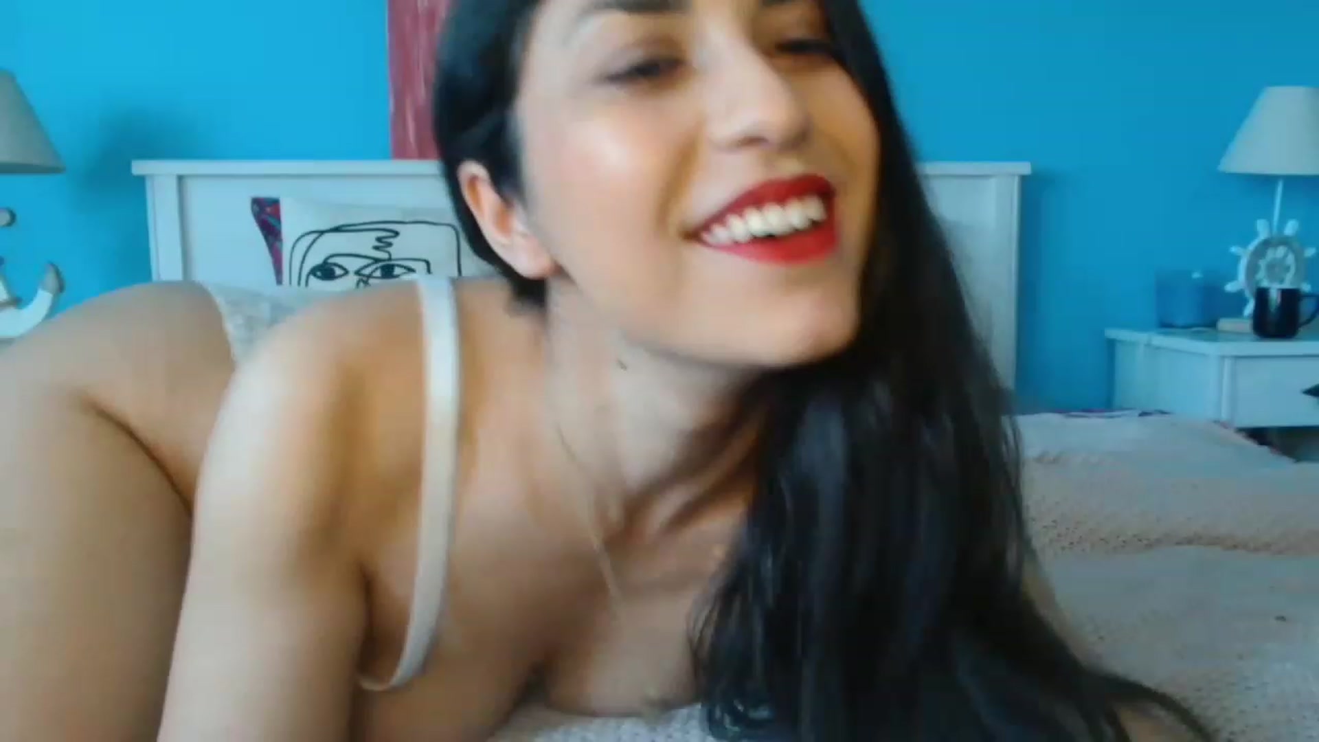 Gallery image thumbnail from MissArmenia's myfreecams stream on, 05/20/2023, 13:11 image 10 of 20