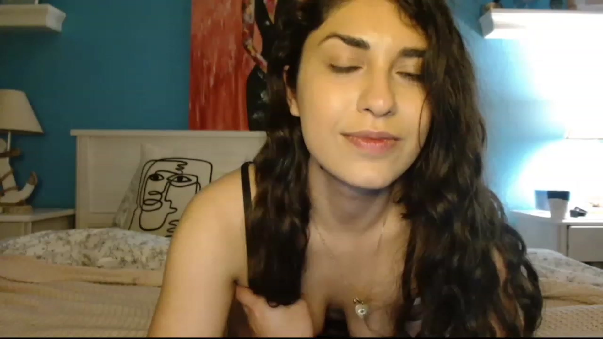 Gallery image thumbnail from MissArmenia's myfreecams stream on, 06/05/2023, 21:19 image 2 of 20