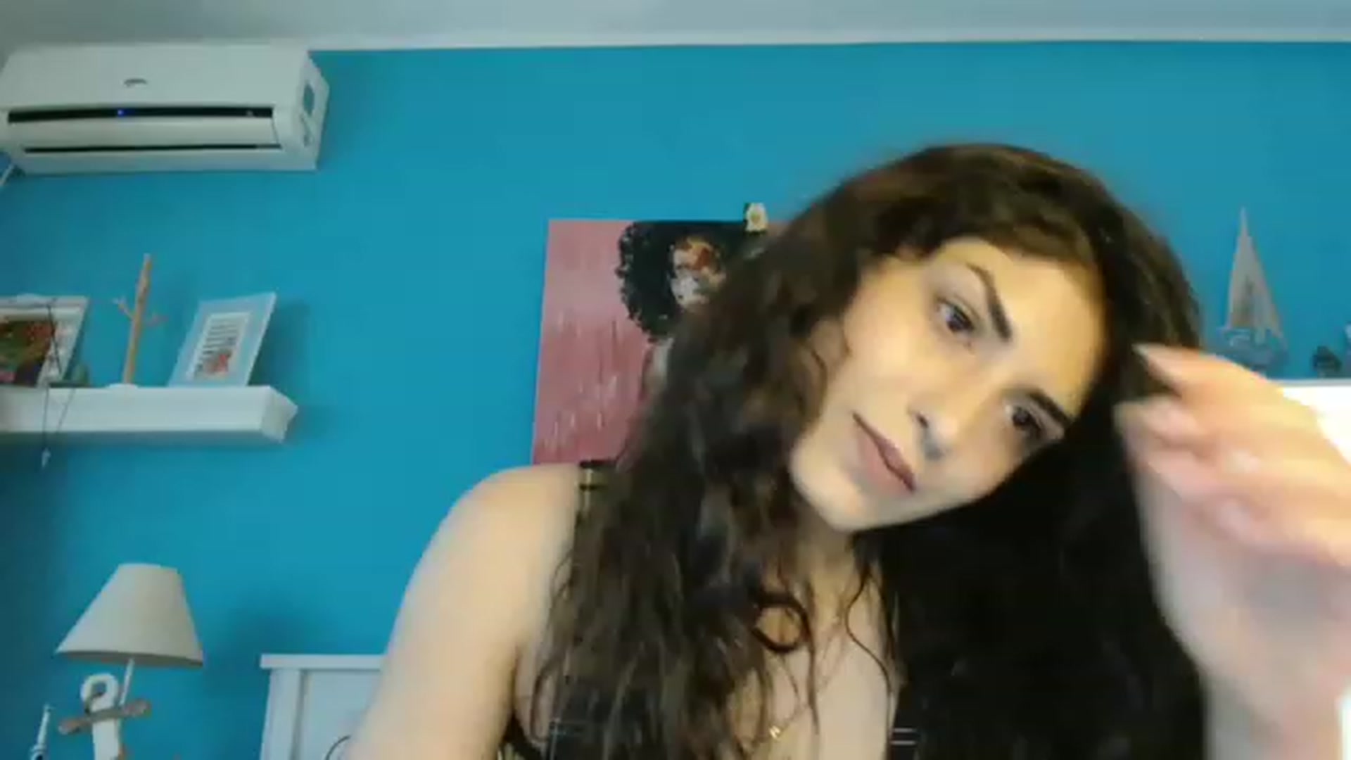 Gallery image thumbnail from MissArmenia's myfreecams stream on, 06/22/2023, 16:45 image 13 of 20