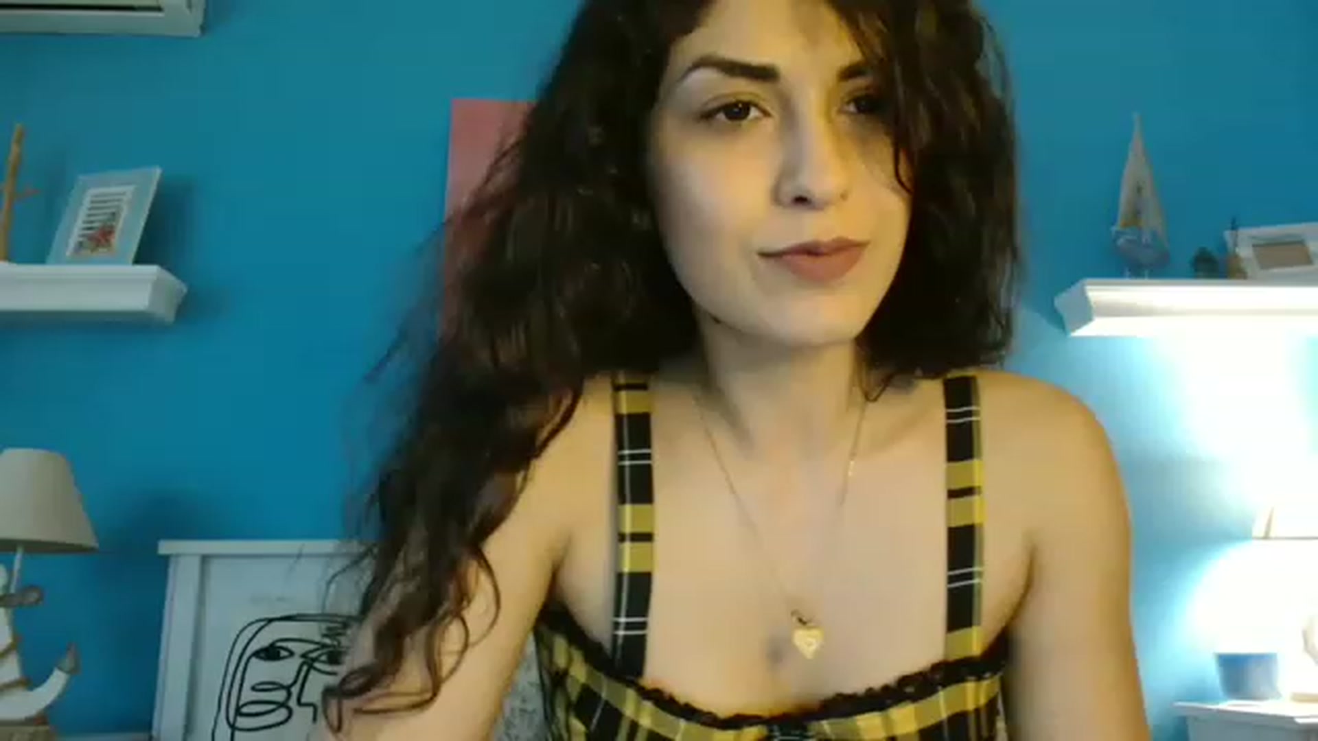 Gallery image thumbnail from MissArmenia's myfreecams stream on, 06/22/2023, 16:45 image 12 of 20