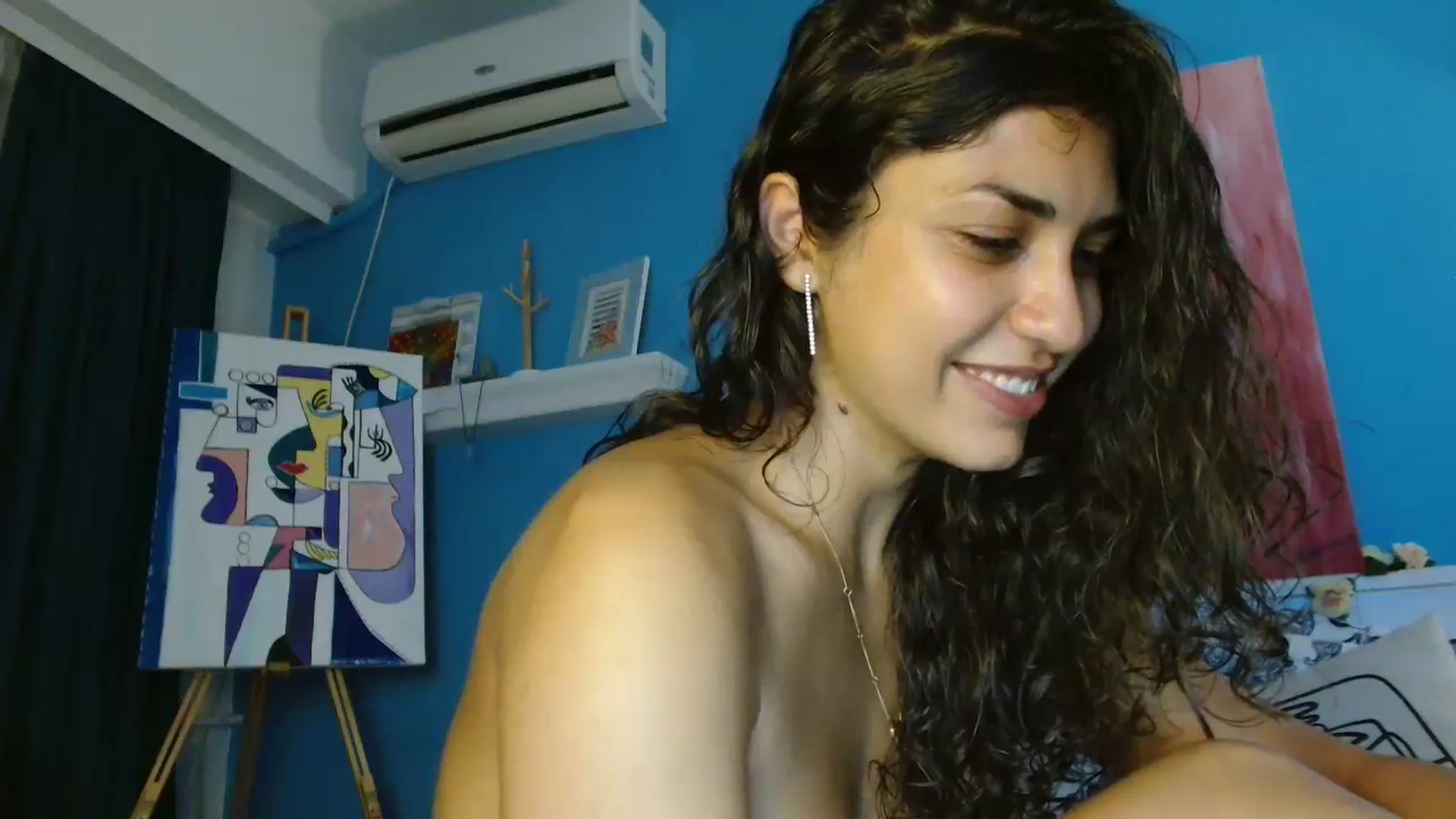 Gallery image thumbnail from MissArmenia's myfreecams stream on, 07/23/2023, 23:26 image 17 of 20