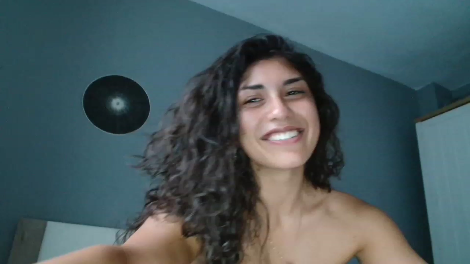 Gallery image thumbnail from MissArmenia's myfreecams stream on, 07/27/2023, 16:23 image 5 of 20