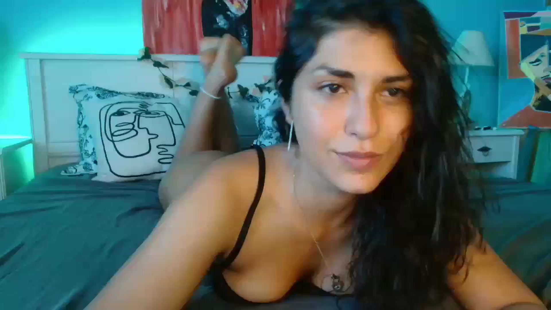 Gallery image thumbnail from MissArmenia's myfreecams stream on, 08/03/2023, 10:53 image 1 of 20
