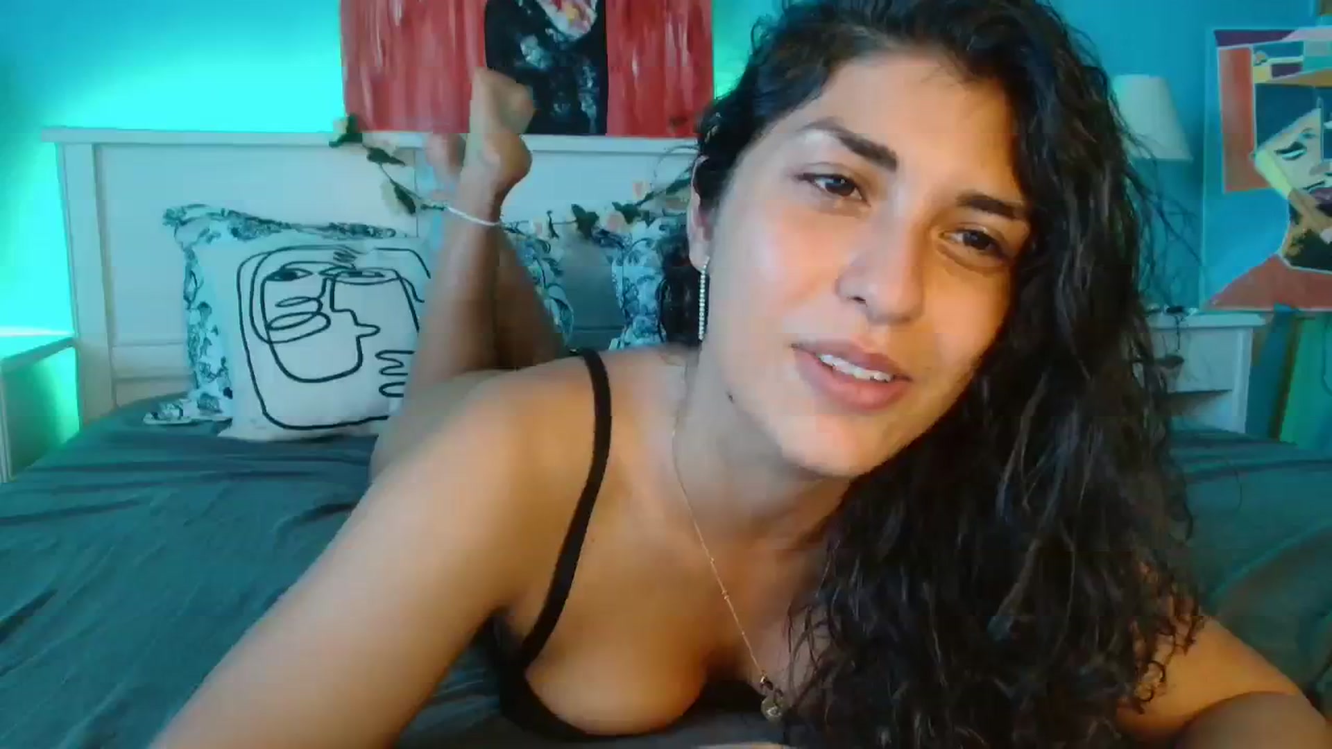 Gallery image thumbnail from MissArmenia's myfreecams stream on, 08/03/2023, 10:53 image 2 of 20