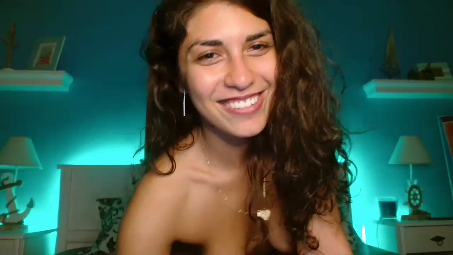 Gallery image thumbnail from MissArmenia's myfreecams stream on, 08/09/2023, 20:11 image 3 of 20