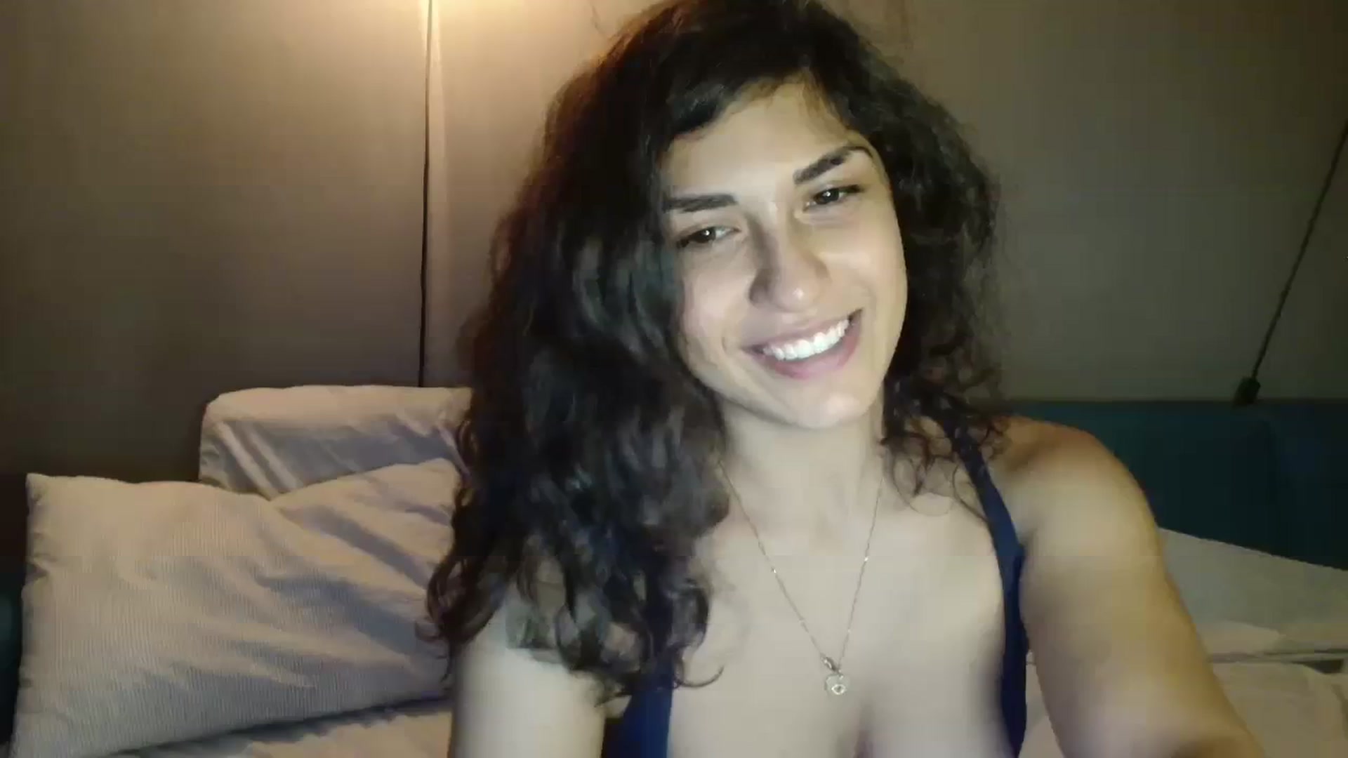 Gallery image thumbnail from MissArmenia's myfreecams stream on, 08/16/2023, 21:31 image 4 of 20
