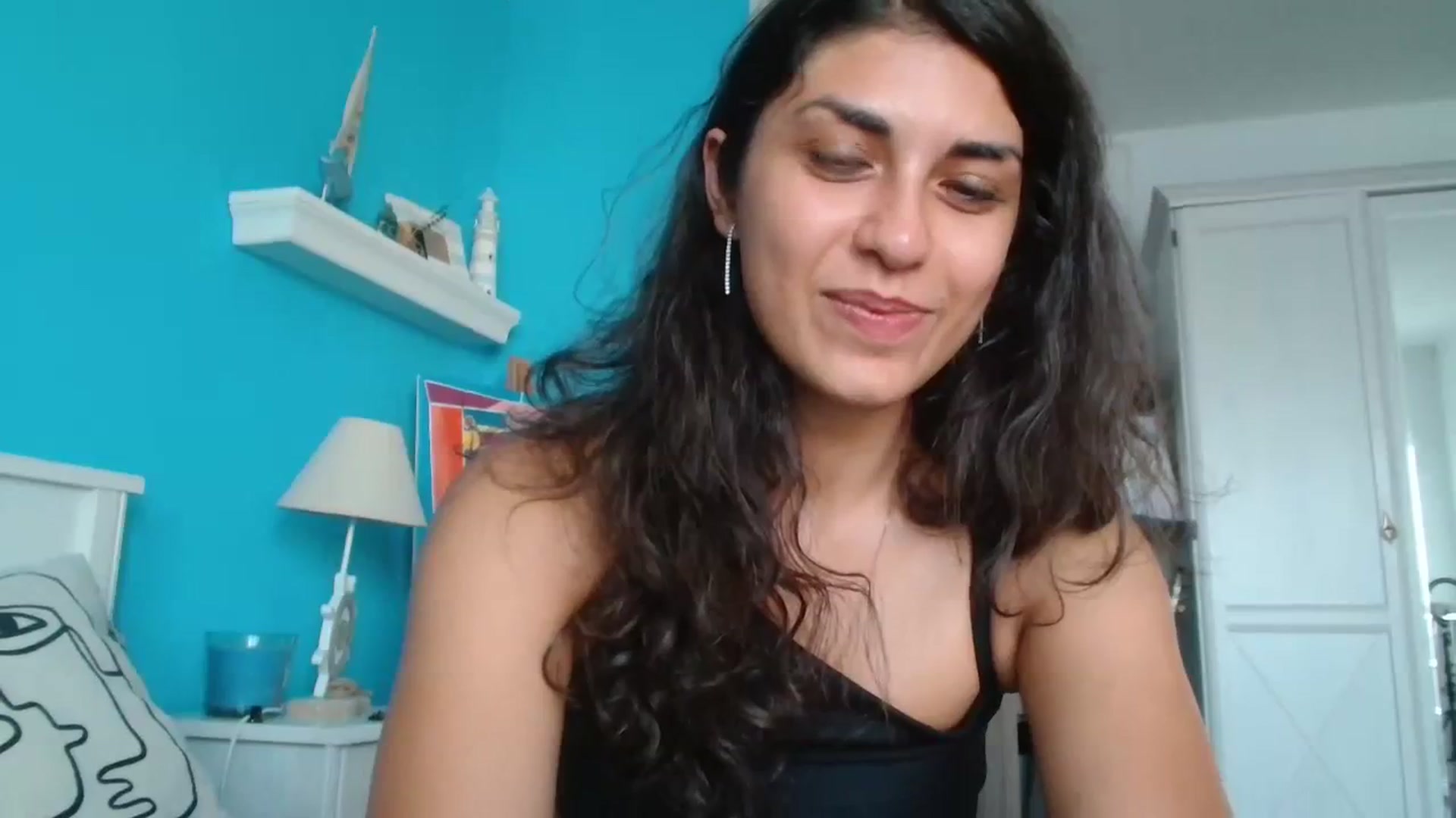 Gallery image thumbnail from MissArmenia's myfreecams stream on, 08/21/2023, 04:46 image 14 of 20