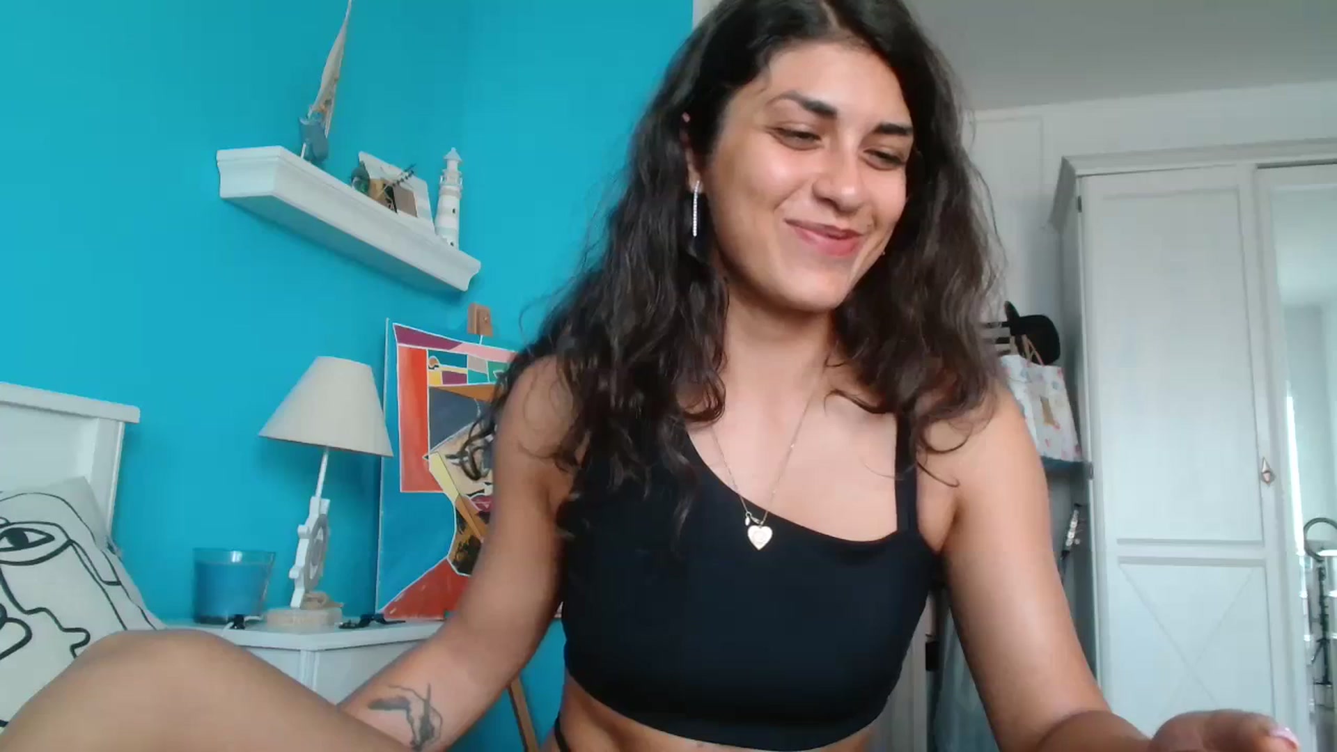 Gallery image thumbnail from MissArmenia's myfreecams stream on, 08/21/2023, 04:46 image 9 of 20