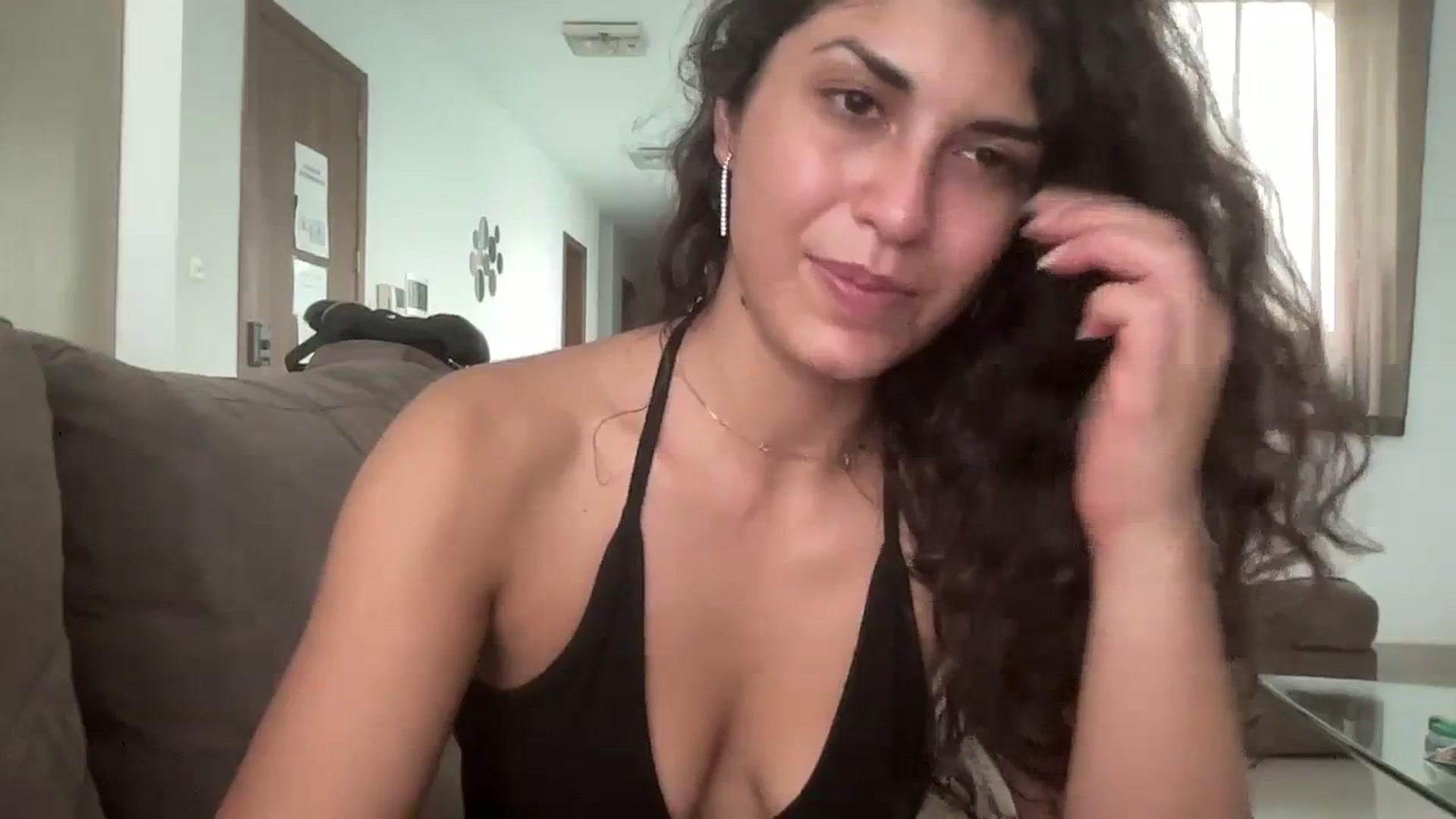 Gallery image thumbnail from MissArmenia's myfreecams stream on, 09/24/2023, 11:23 image 19 of 20