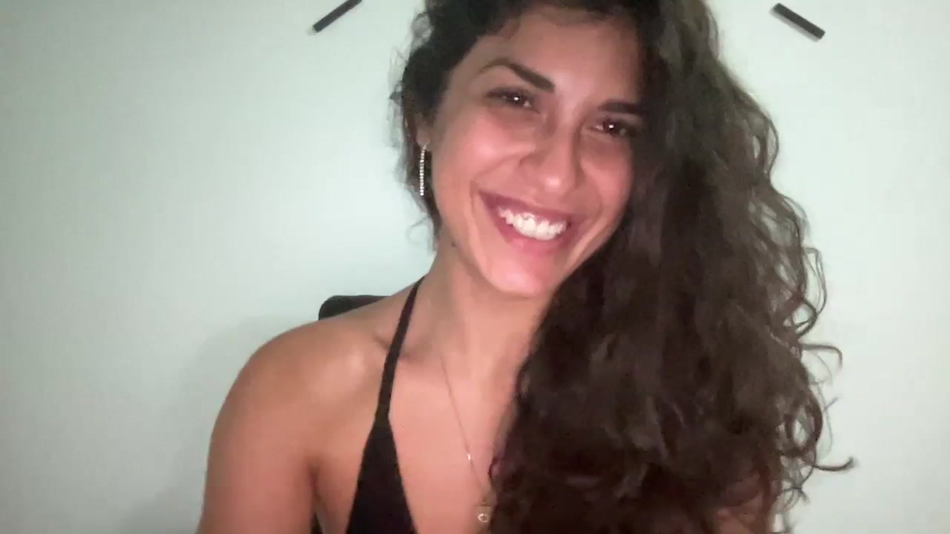 Gallery image thumbnail from MissArmenia's myfreecams stream on, 09/24/2023, 23:47 image 19 of 20
