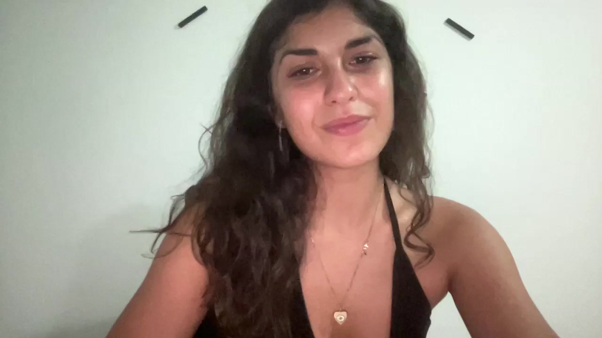 Gallery image thumbnail from MissArmenia's myfreecams stream on, 09/24/2023, 23:47 image 14 of 20