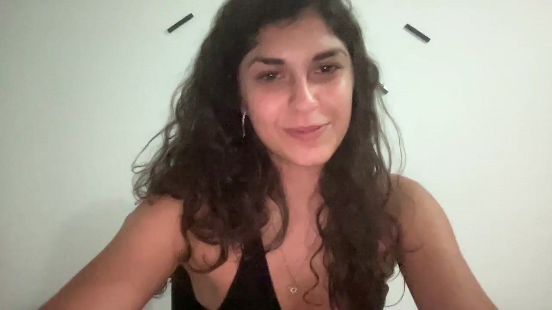 Gallery image thumbnail from MissArmenia's myfreecams stream on, 09/24/2023, 23:47 image 1 of 20