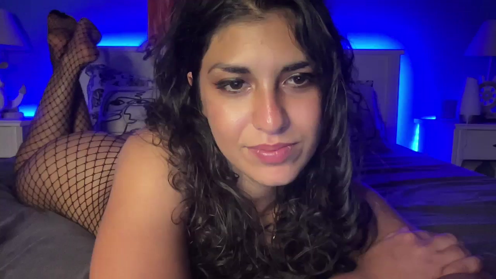 Gallery image thumbnail from MissArmenia's myfreecams stream on, 10/02/2023, 17:56 image 14 of 20