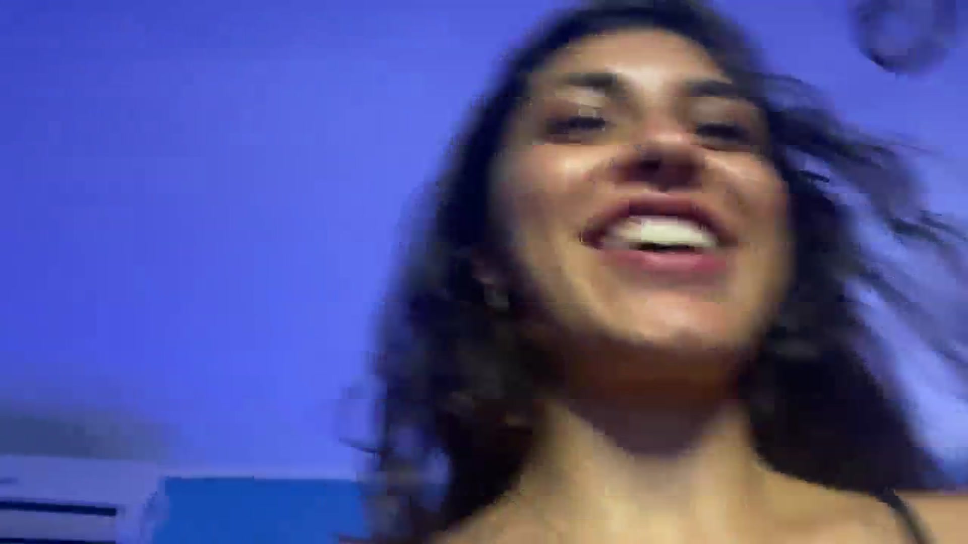 Gallery image thumbnail from MissArmenia's myfreecams stream on, 10/03/2023, 20:59 image 8 of 20