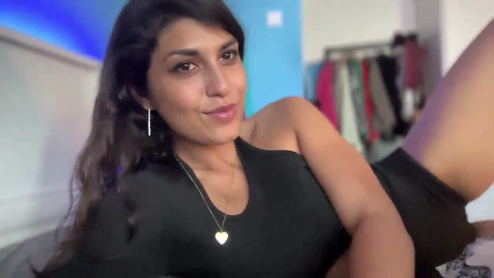 Gallery image thumbnail from MissArmenia's myfreecams stream on, 10/04/2023, 11:34 image 14 of 20