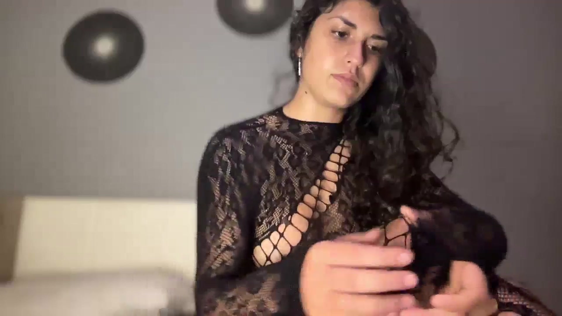 Gallery image thumbnail from MissArmenia's myfreecams stream on, 10/05/2023, 21:13 image 10 of 20