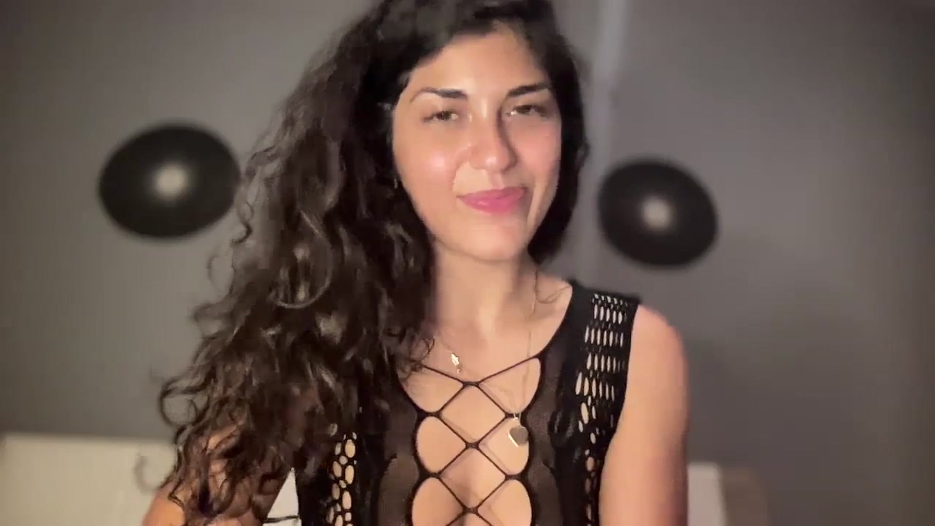Gallery image thumbnail from MissArmenia's myfreecams stream on, 10/07/2023, 22:09 image 10 of 20