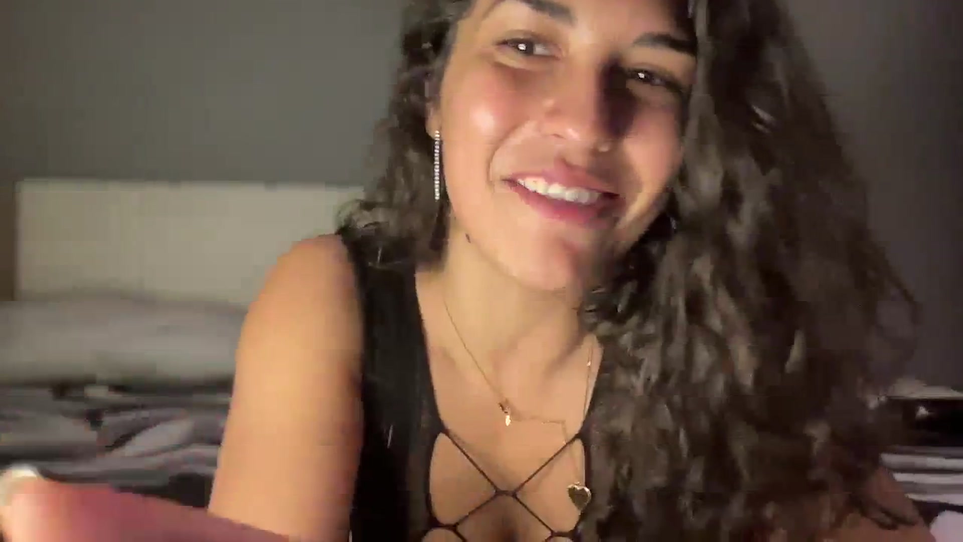 Gallery image thumbnail from MissArmenia's myfreecams stream on, 10/07/2023, 22:36 image 8 of 20