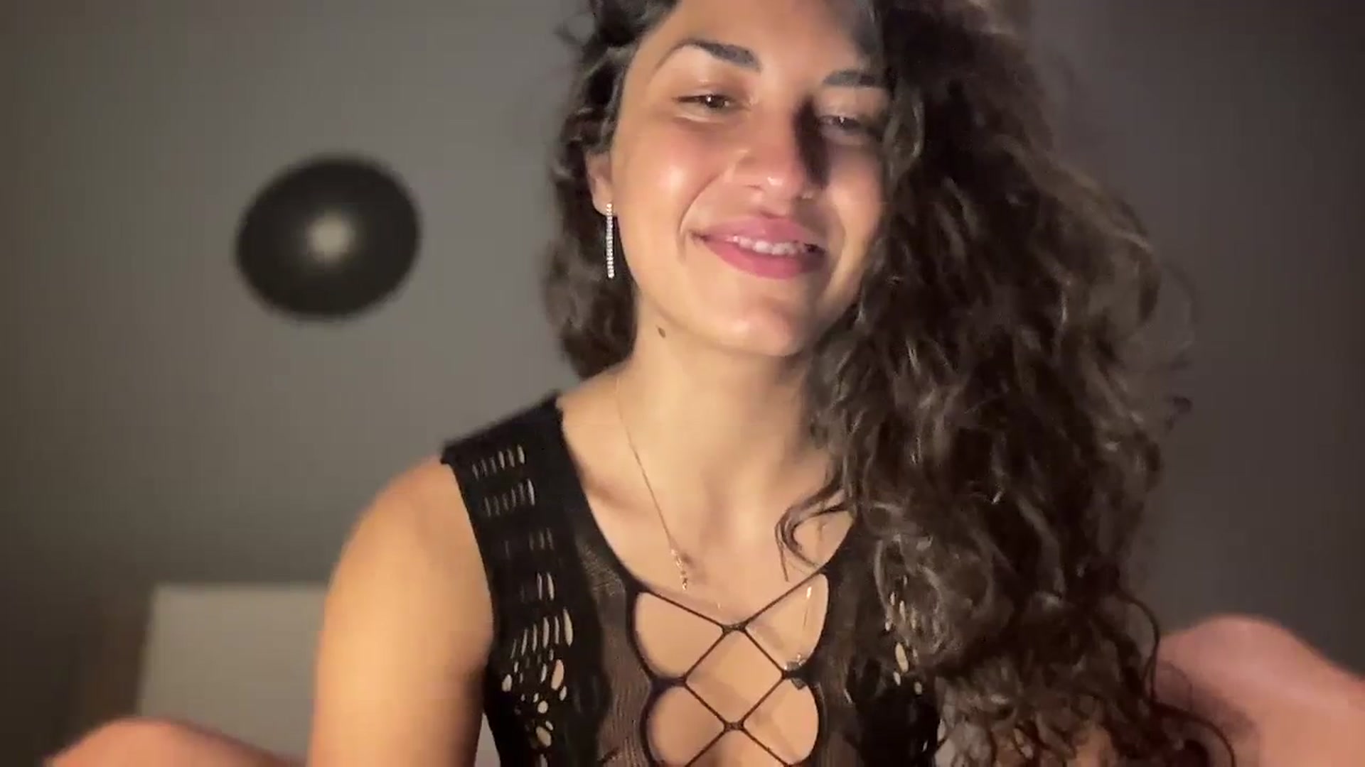 Gallery image thumbnail from MissArmenia's myfreecams stream on, 10/07/2023, 23:59 image 4 of 20