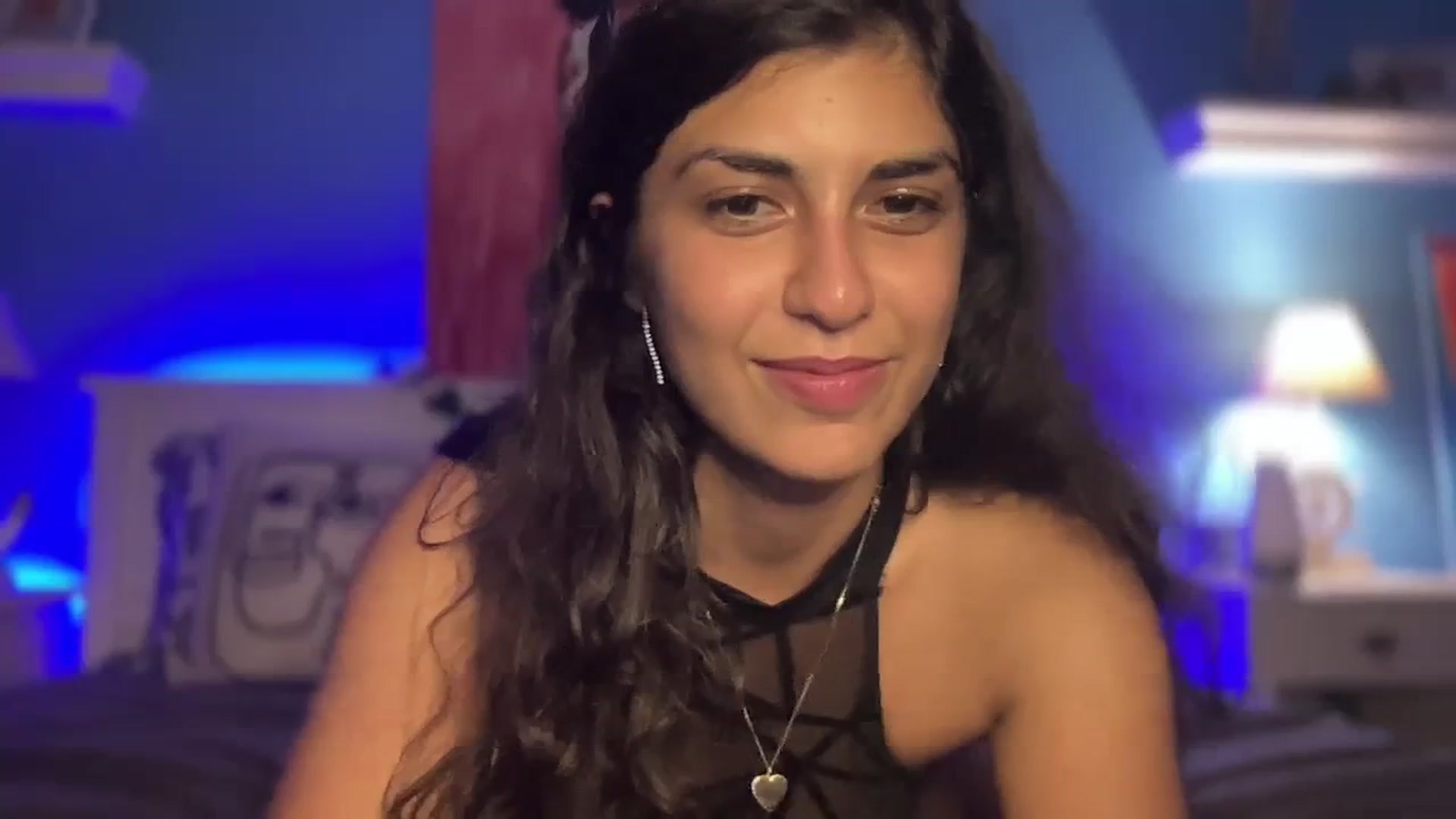 Gallery image thumbnail from MissArmenia's myfreecams stream on, 10/08/2023, 19:02 image 4 of 20