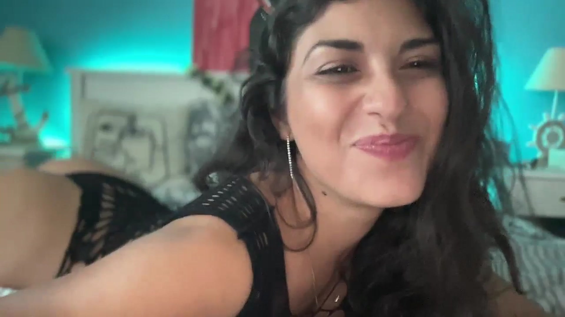 Gallery image thumbnail from MissArmenia's myfreecams stream on, 10/16/2023, 15:04 image 4 of 20