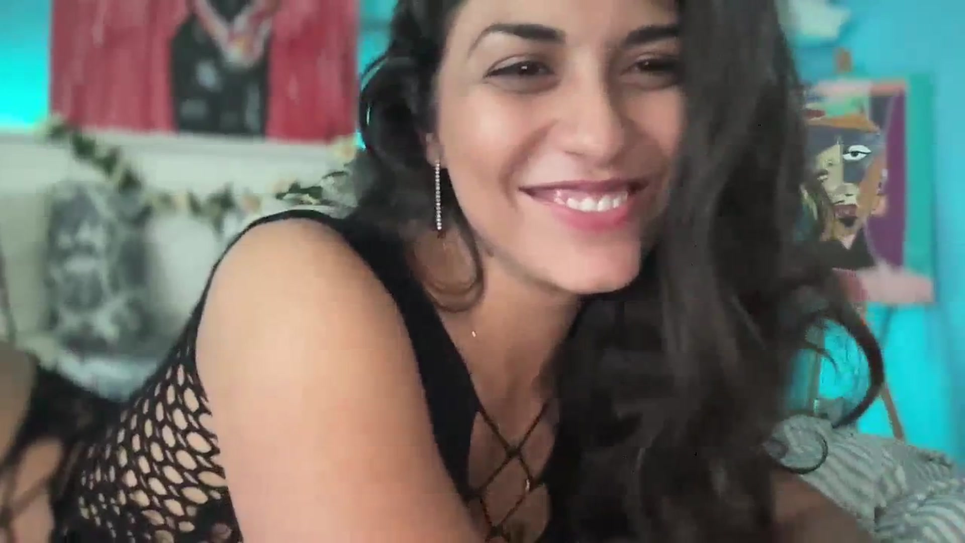 Gallery image thumbnail from MissArmenia's myfreecams stream on, 10/16/2023, 15:04 image 2 of 20