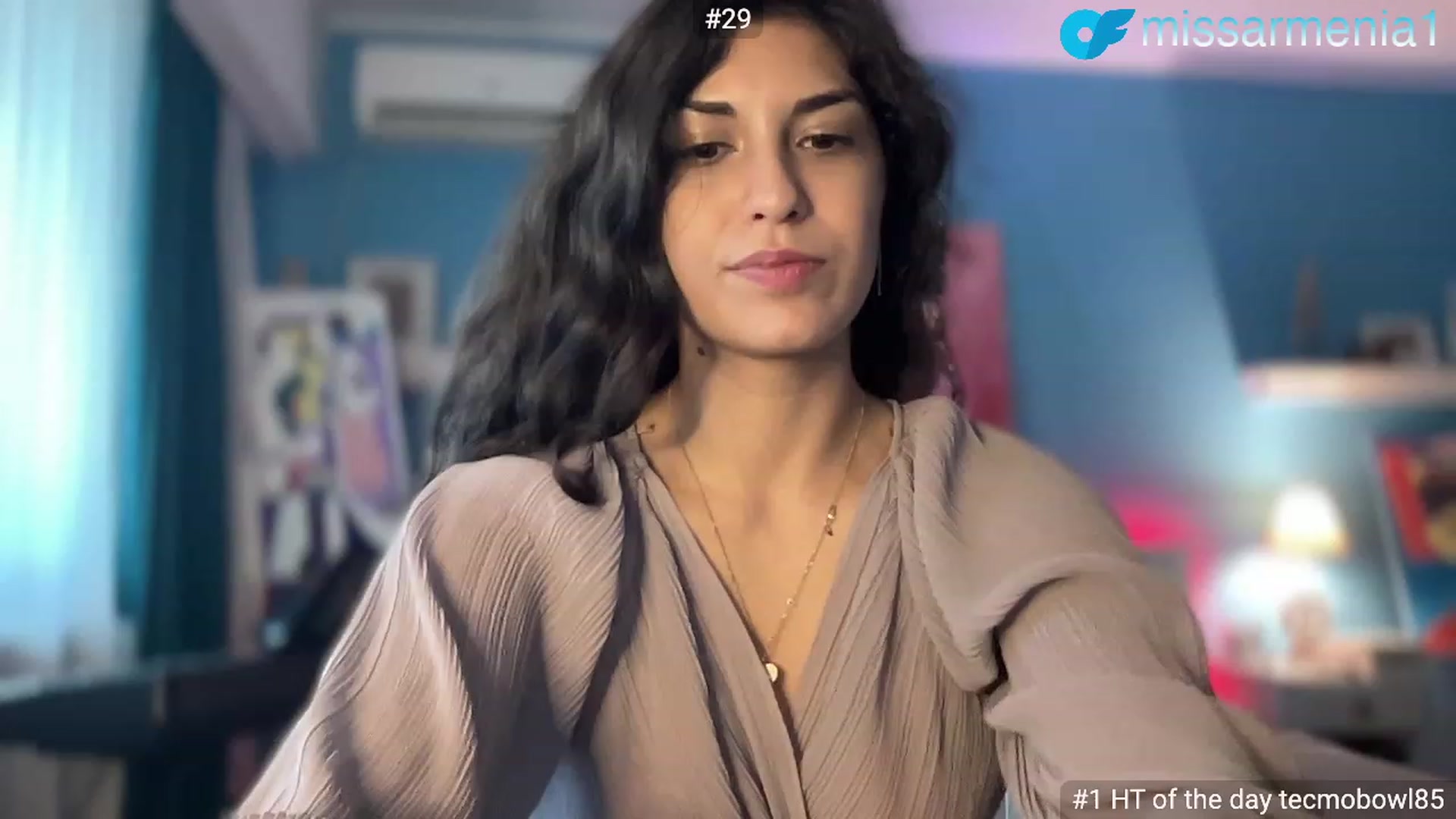 Gallery image thumbnail from MissArmenia's myfreecams stream on, 11/06/2023, 15:04 image 4 of 20