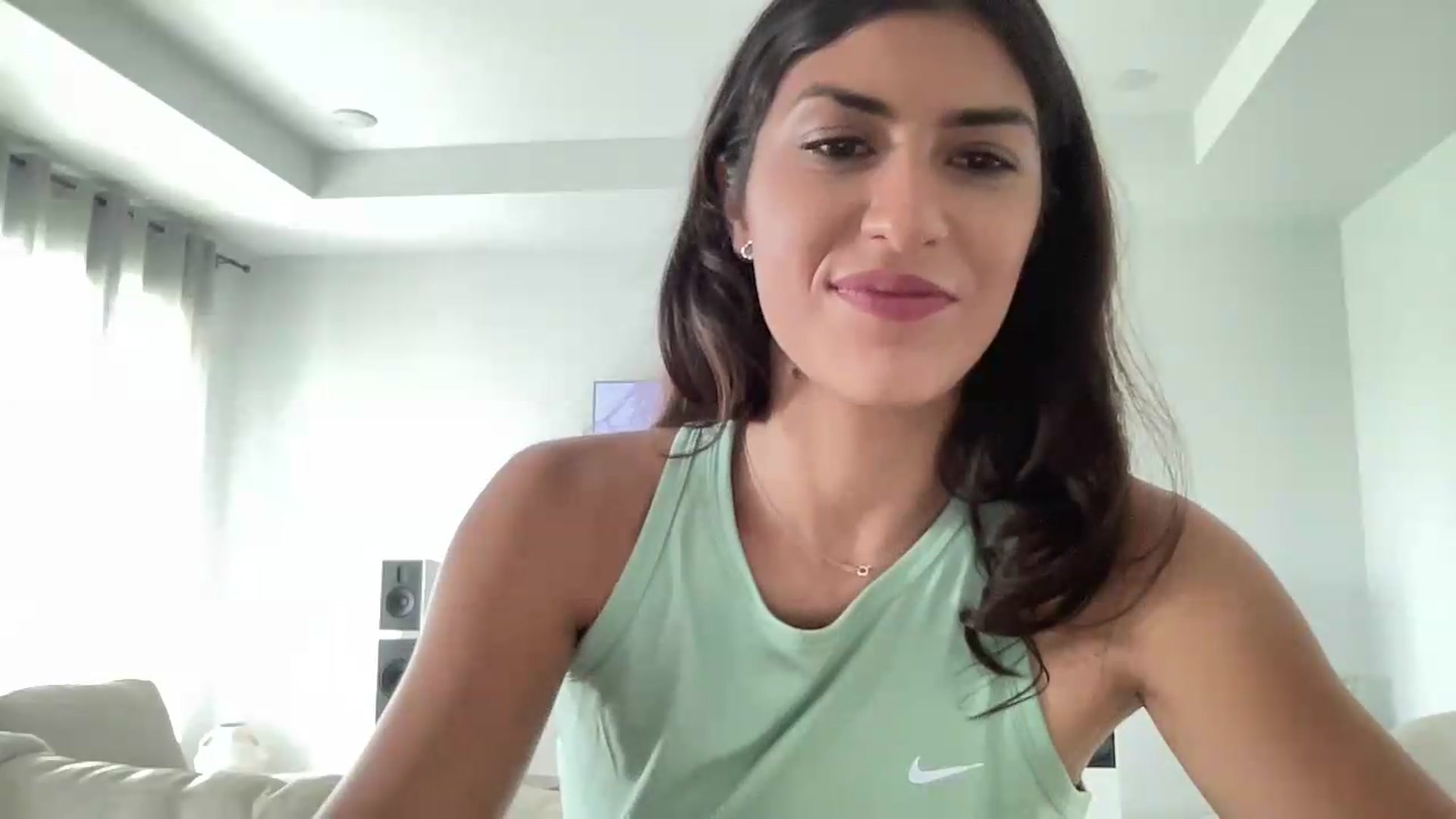 Gallery image thumbnail from MissArmenia's myfreecams stream on, 08/07/2026, 17:45 image 8 of 20