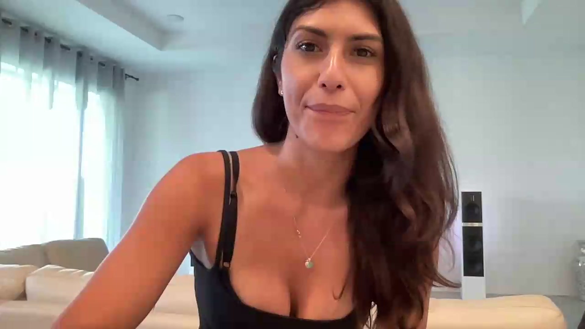 Gallery image thumbnail from MissArmenia's myfreecams stream on, 08/12/2026, 24:07 image 2 of 20