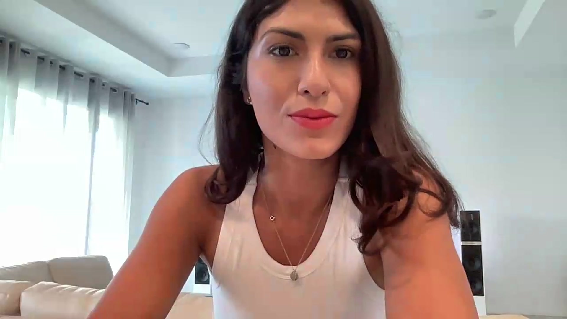 Gallery image thumbnail from MissArmenia's myfreecams stream on, 08/12/2026, 18:28 image 3 of 20