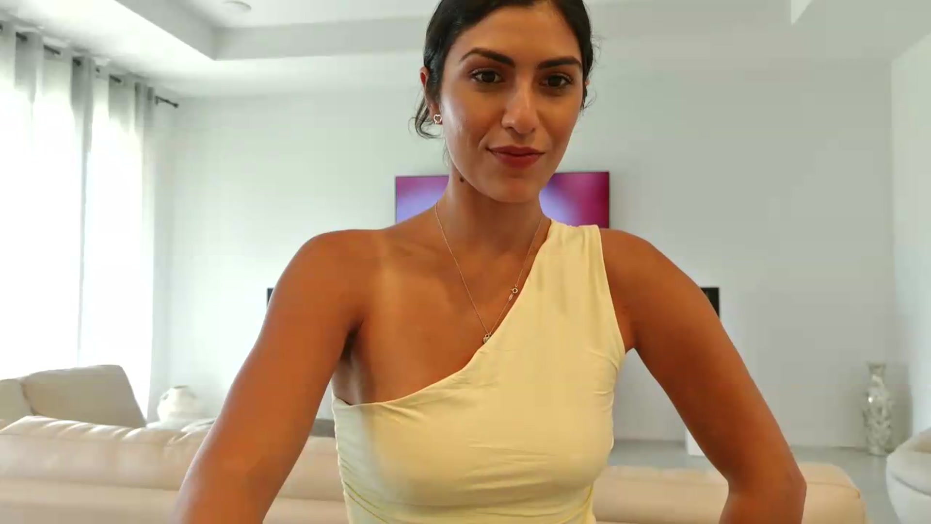 Gallery image thumbnail from MissArmenia's myfreecams stream on, 08/13/2026, 21:26 image 6 of 20