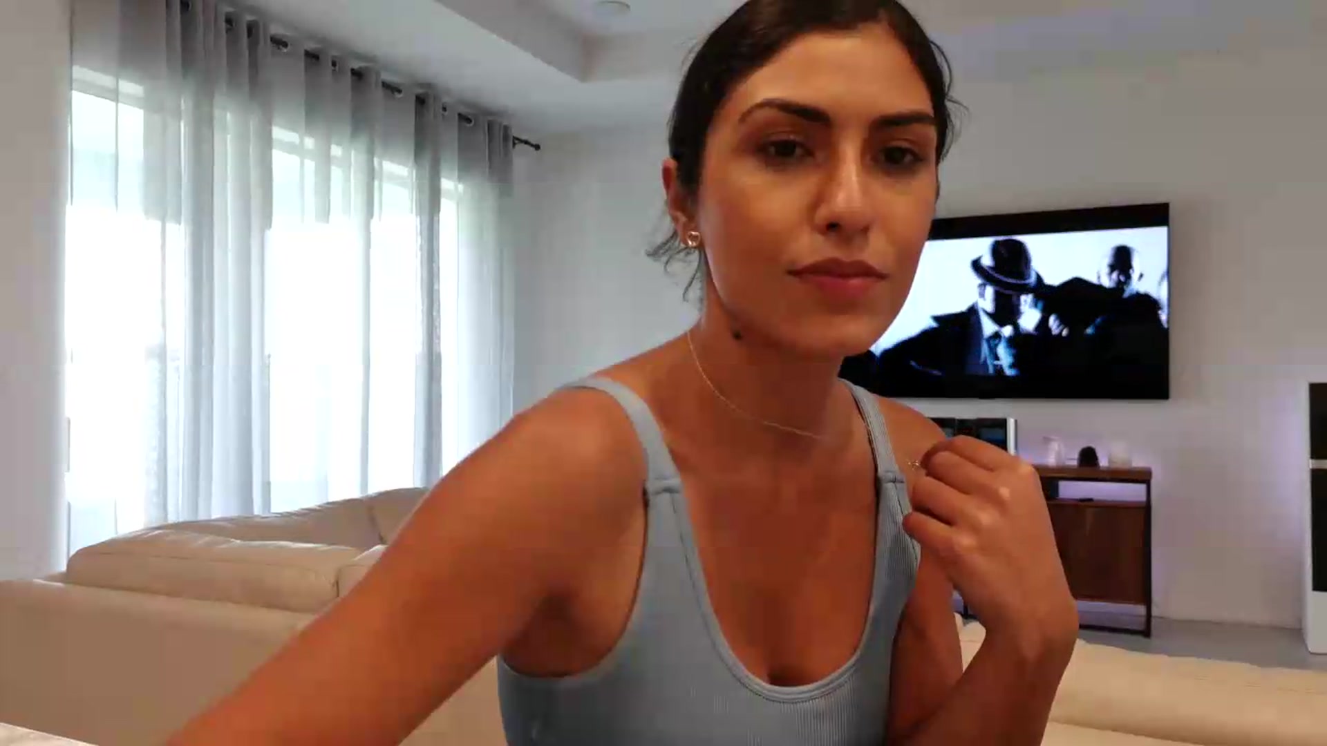 Gallery image thumbnail from MissArmenia's myfreecams stream on, 08/13/2026, 23:01 image 19 of 20
