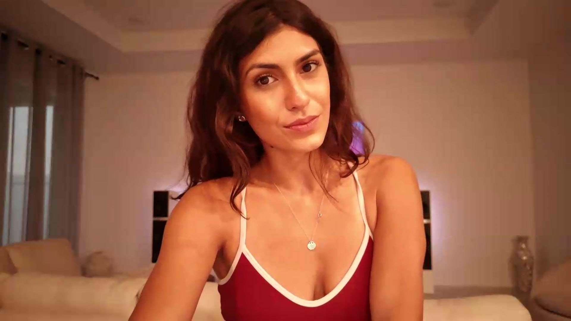 Gallery image thumbnail from MissArmenia's myfreecams stream on, 08/14/2026, 23:46 image 4 of 20