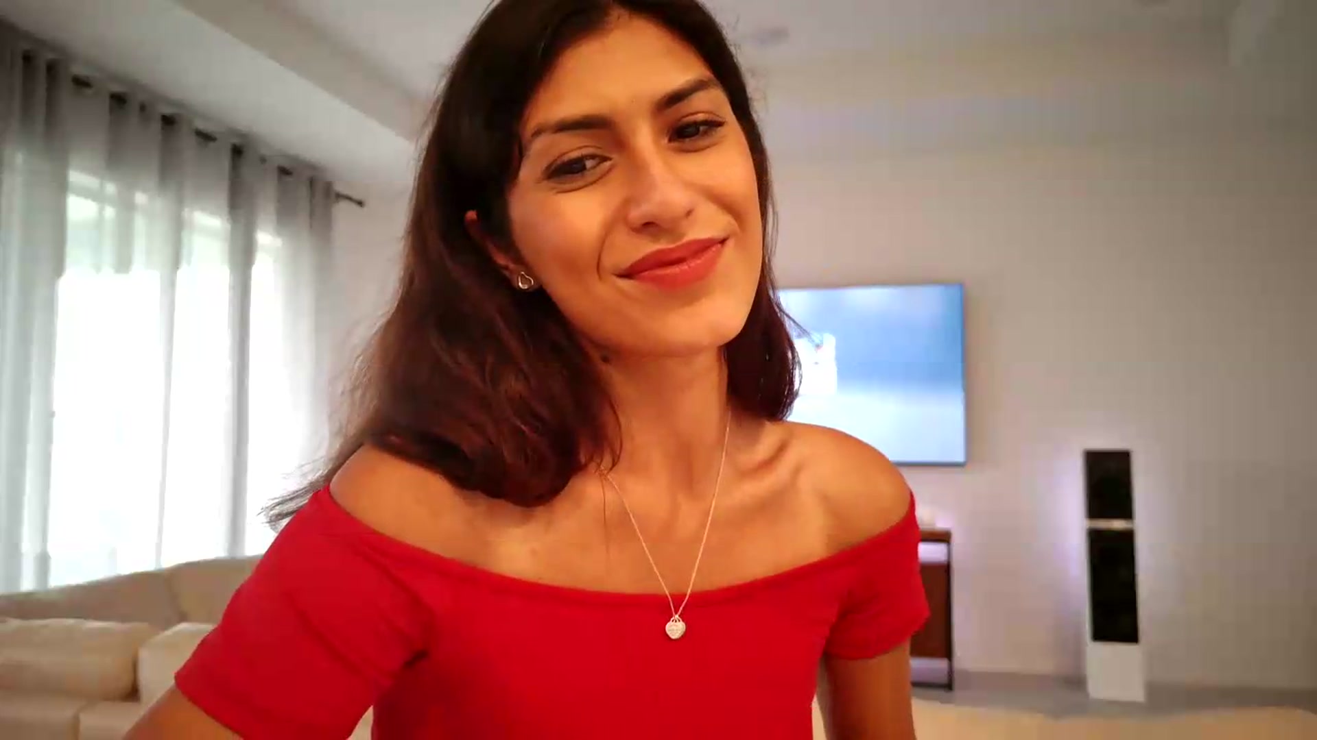 Gallery image thumbnail from MissArmenia's myfreecams stream on, 08/17/2026, 18:28 image 15 of 20