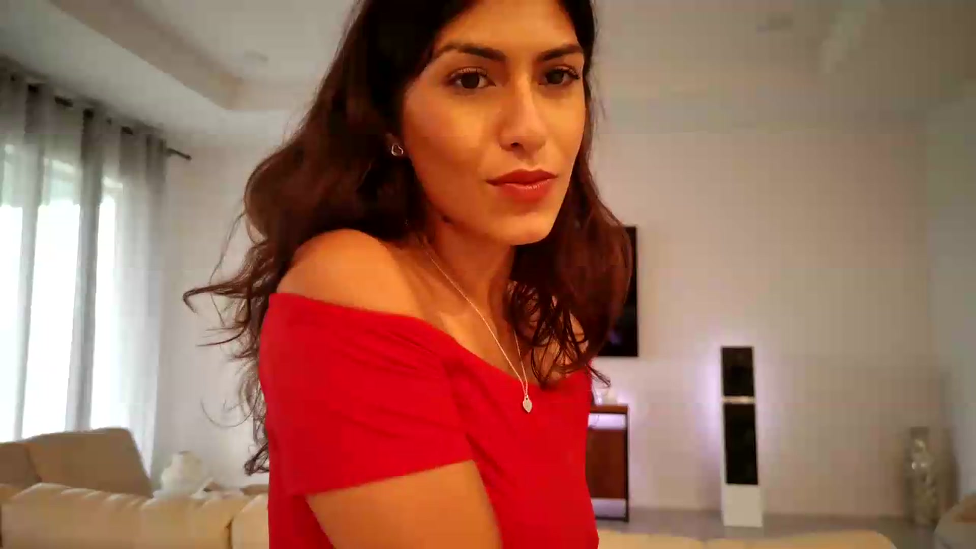 Gallery image thumbnail from MissArmenia's myfreecams stream on, 08/17/2026, 18:28 image 13 of 20
