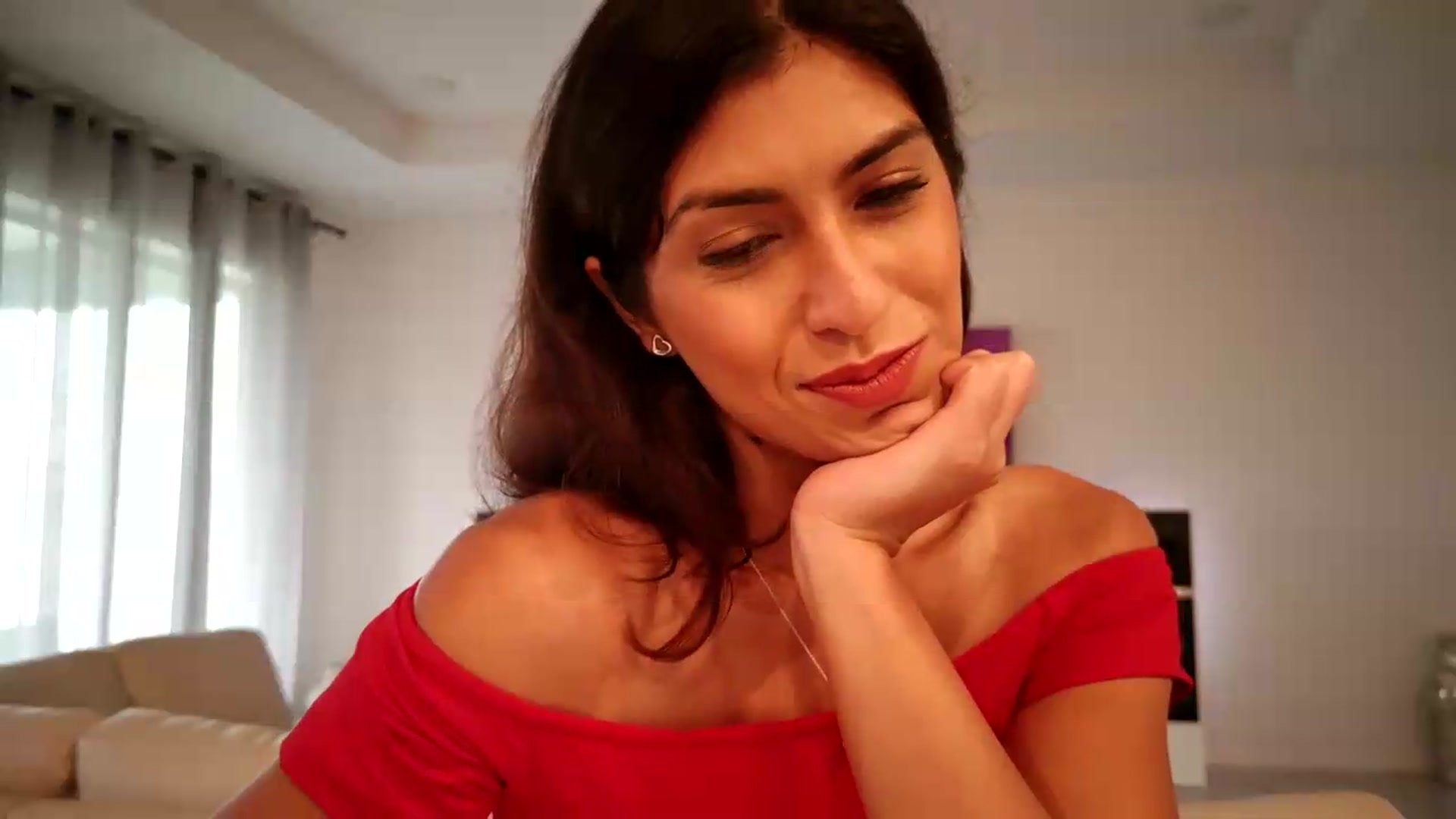 Gallery image thumbnail from MissArmenia's myfreecams stream on, 08/17/2026, 18:28 image 7 of 20