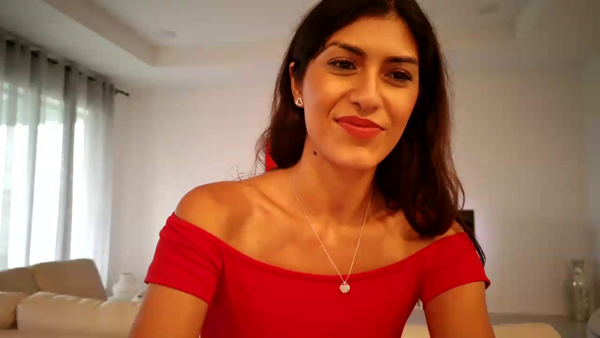 Gallery image thumbnail from MissArmenia's myfreecams stream on, 08/17/2026, 18:28 image 10 of 20