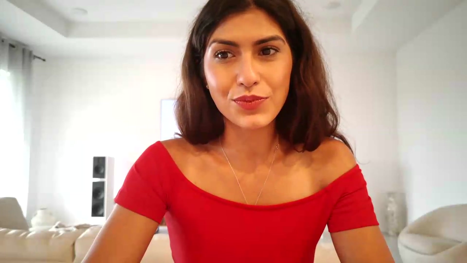 Gallery image thumbnail from MissArmenia's myfreecams stream on, 08/17/2026, 19:08 image 17 of 20