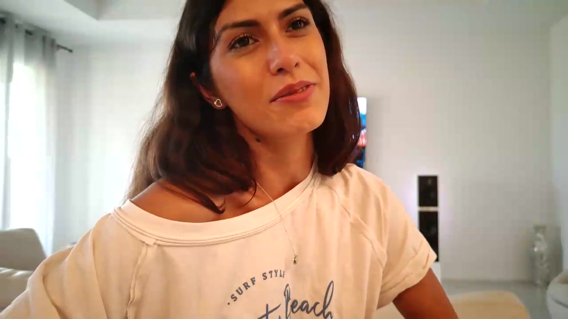 Gallery image thumbnail from MissArmenia's myfreecams stream on, 08/17/2026, 22:22 image 9 of 20