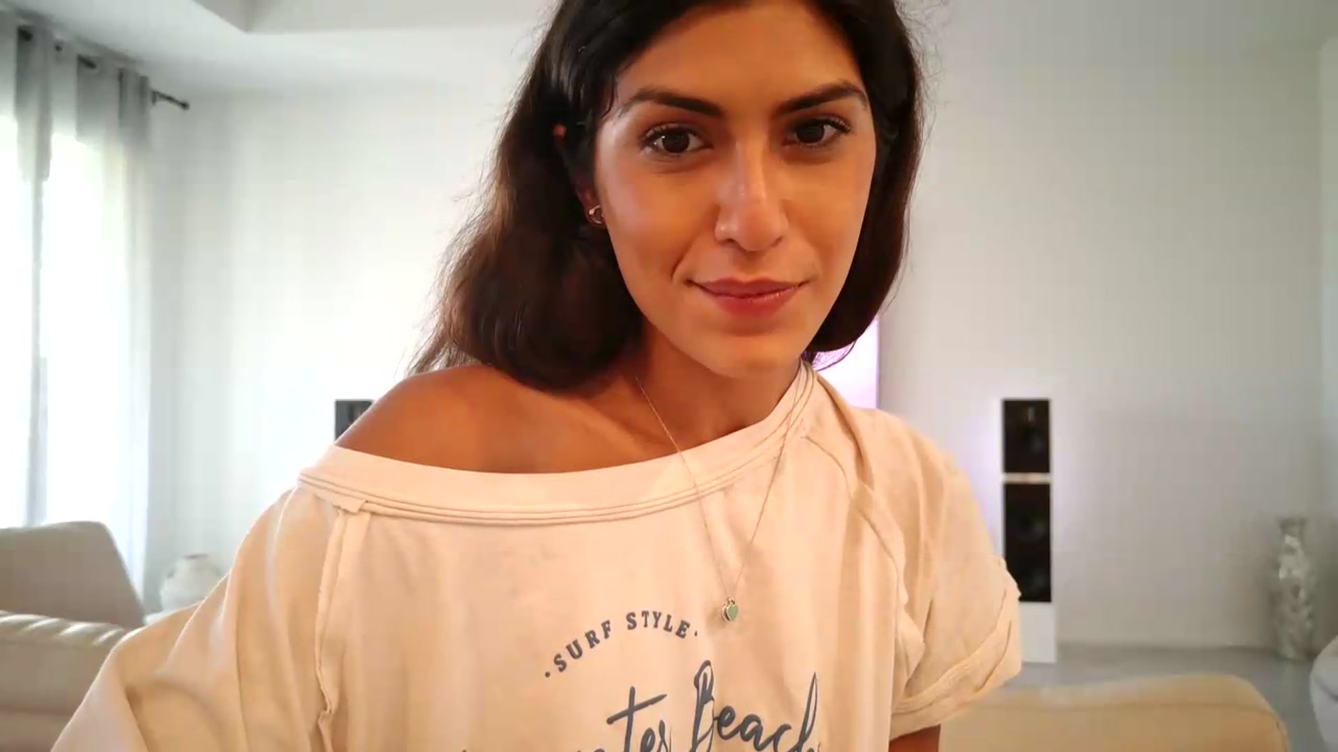 Gallery image thumbnail from MissArmenia's myfreecams stream on, 08/17/2026, 22:22 image 14 of 20