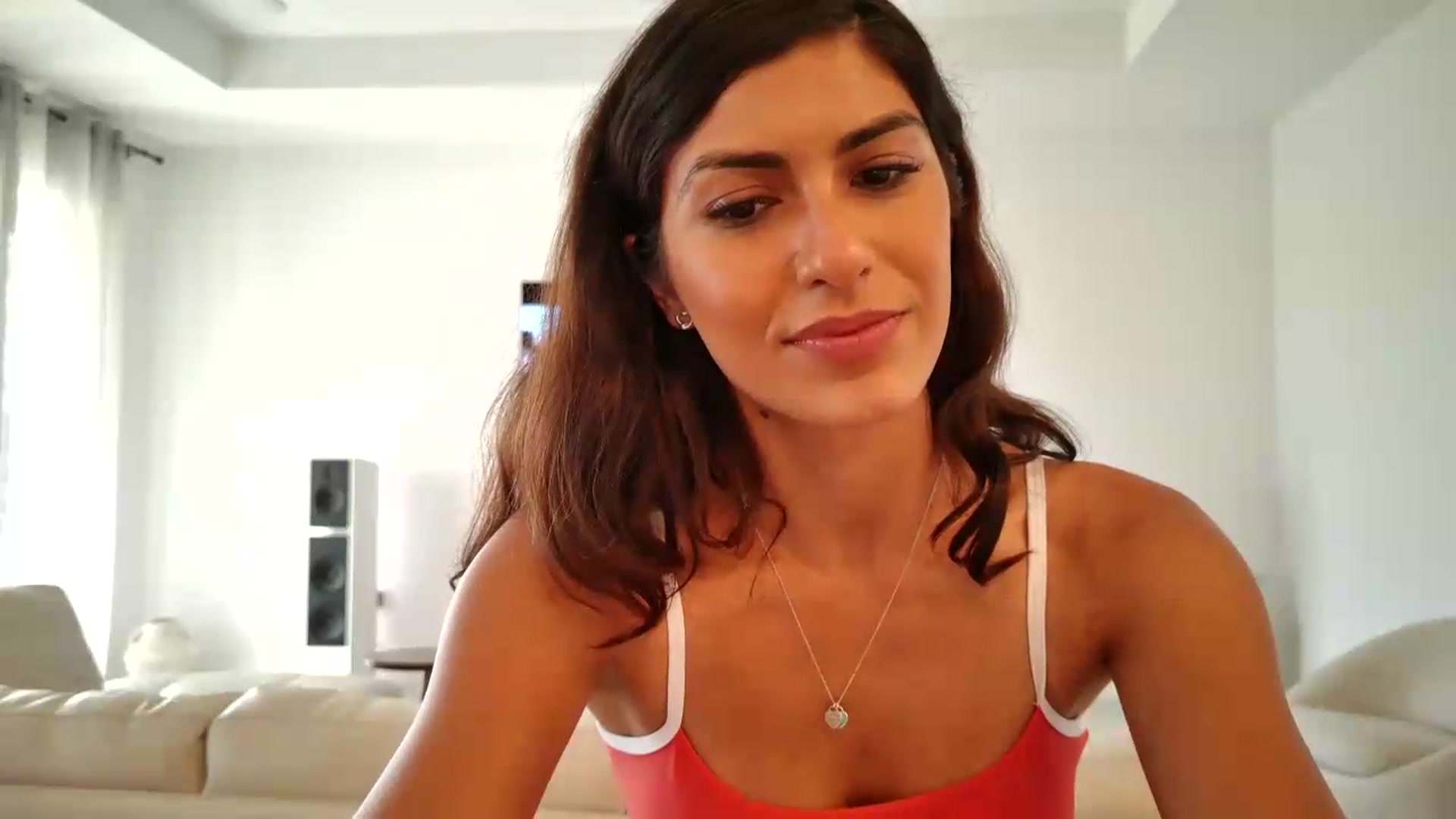 Gallery image thumbnail from MissArmenia's myfreecams stream on, 08/18/2026, 21:01 image 9 of 20