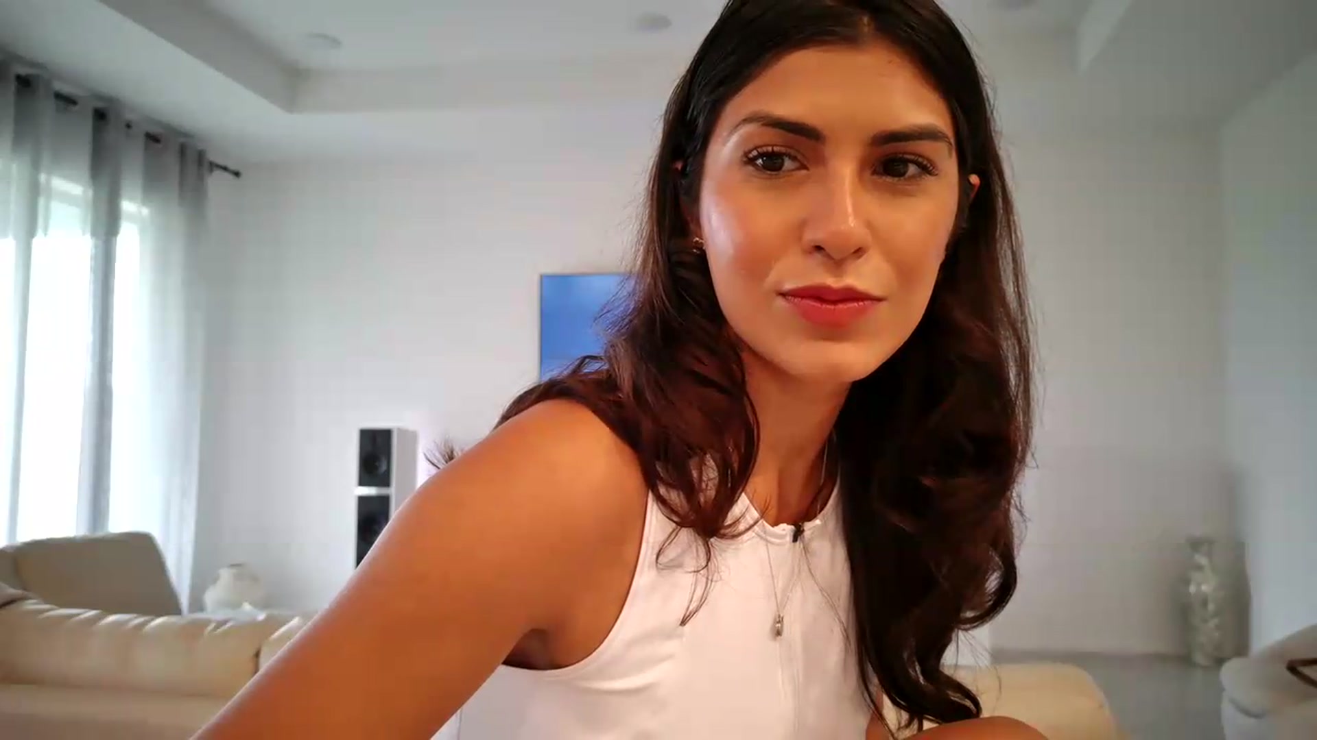 Gallery image thumbnail from MissArmenia's myfreecams stream on, 08/28/2026, 17:49 image 11 of 20