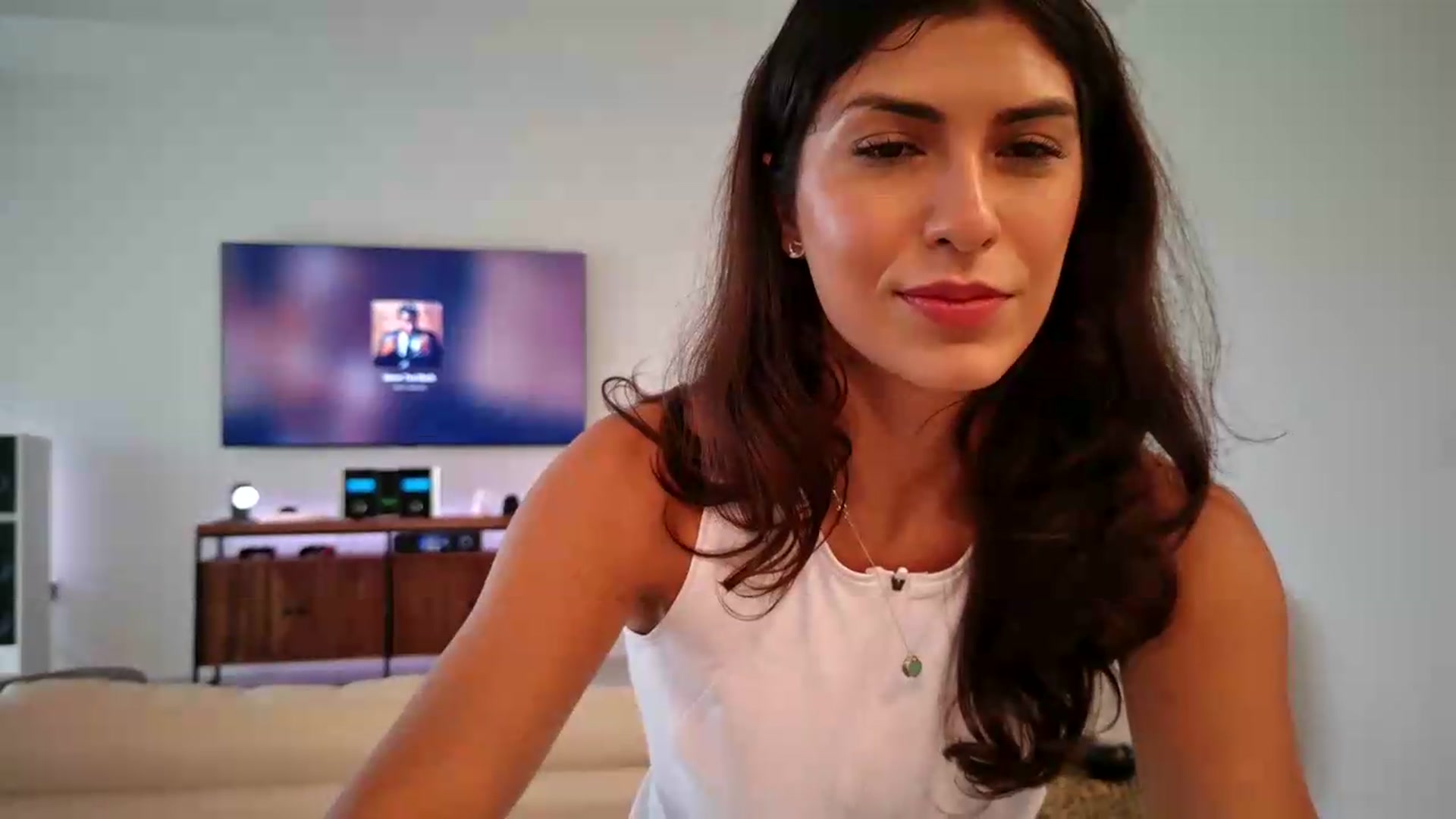 Gallery image thumbnail from MissArmenia's myfreecams stream on, 08/28/2026, 17:49 image 20 of 20