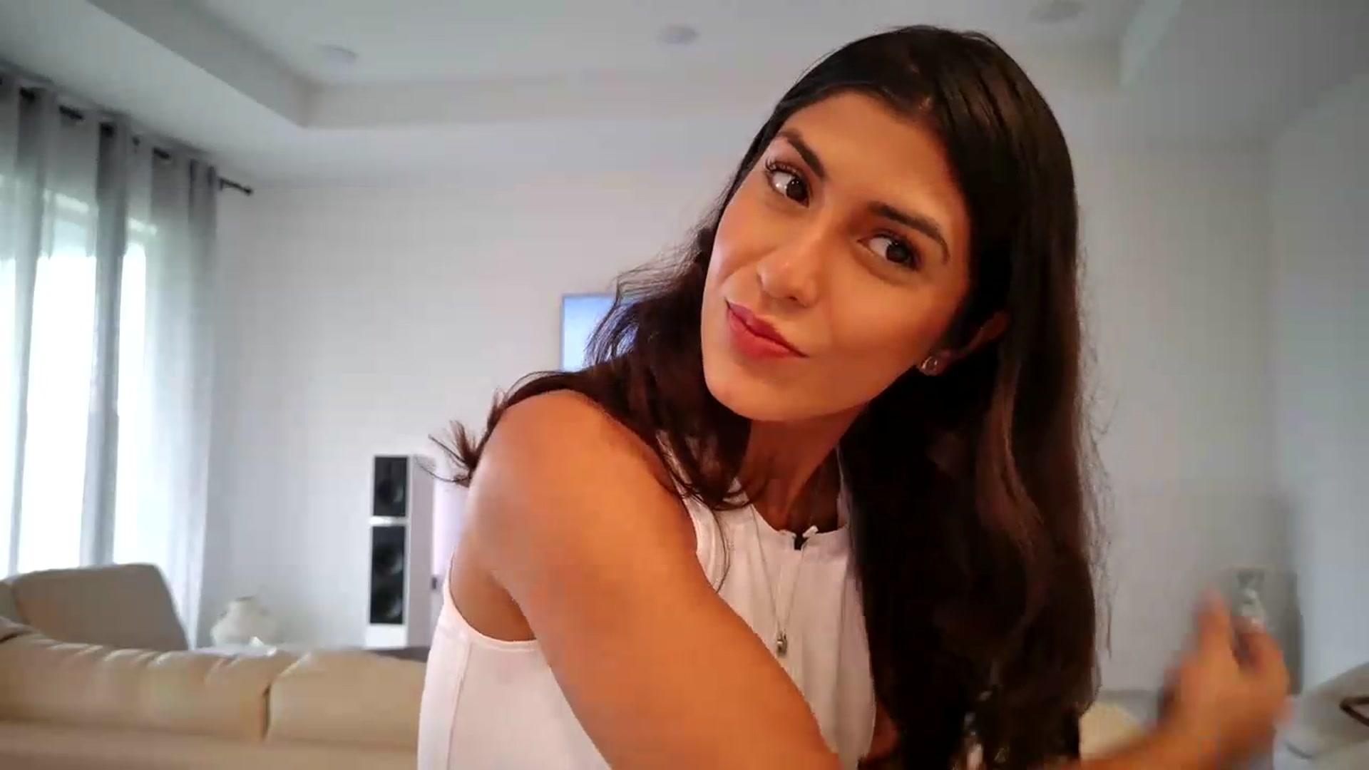 Gallery image thumbnail from MissArmenia's myfreecams stream on, 08/28/2026, 17:49 image 8 of 20