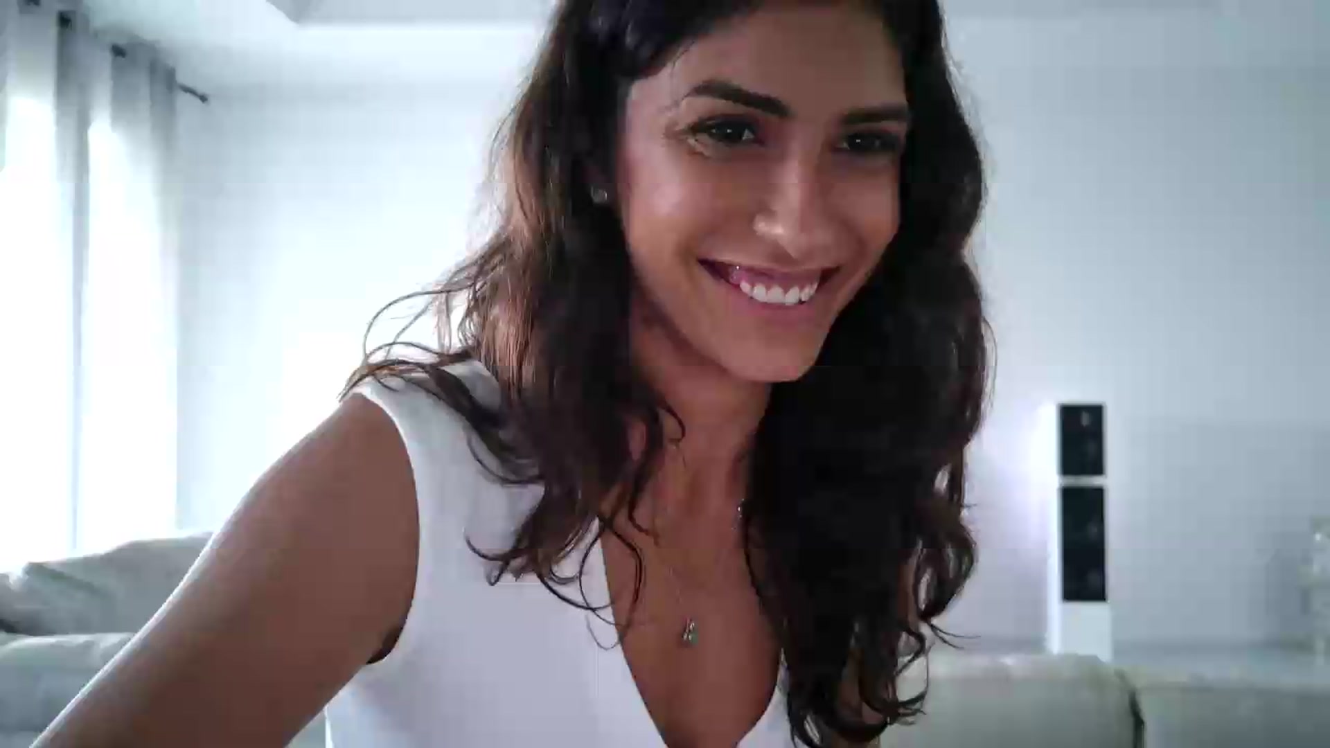 Gallery image thumbnail from MissArmenia's myfreecams stream on, 08/29/2026, 20:56 image 9 of 20