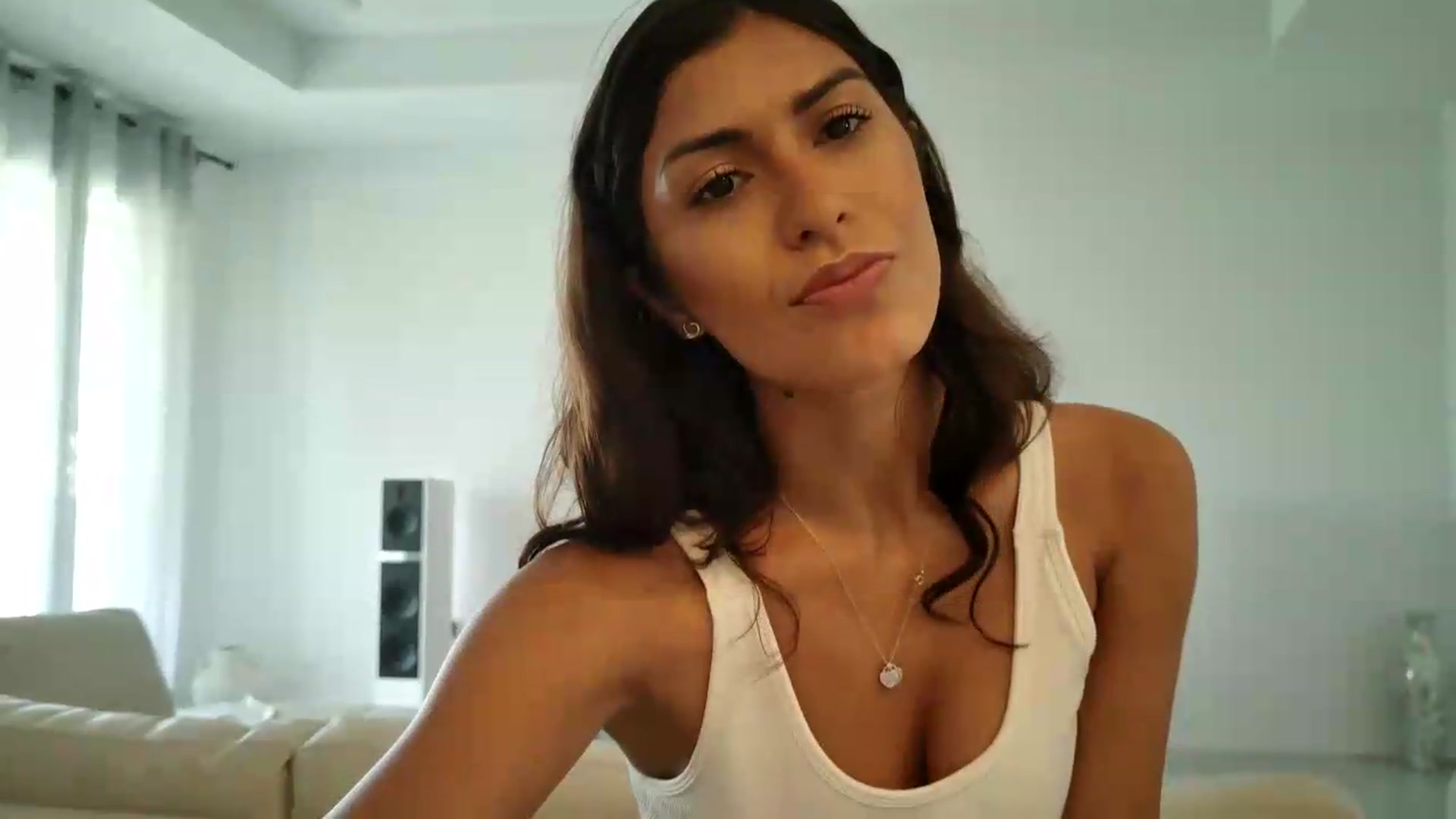 Gallery image thumbnail from MissArmenia's myfreecams stream on, 09/04/2026, 15:16 image 20 of 20