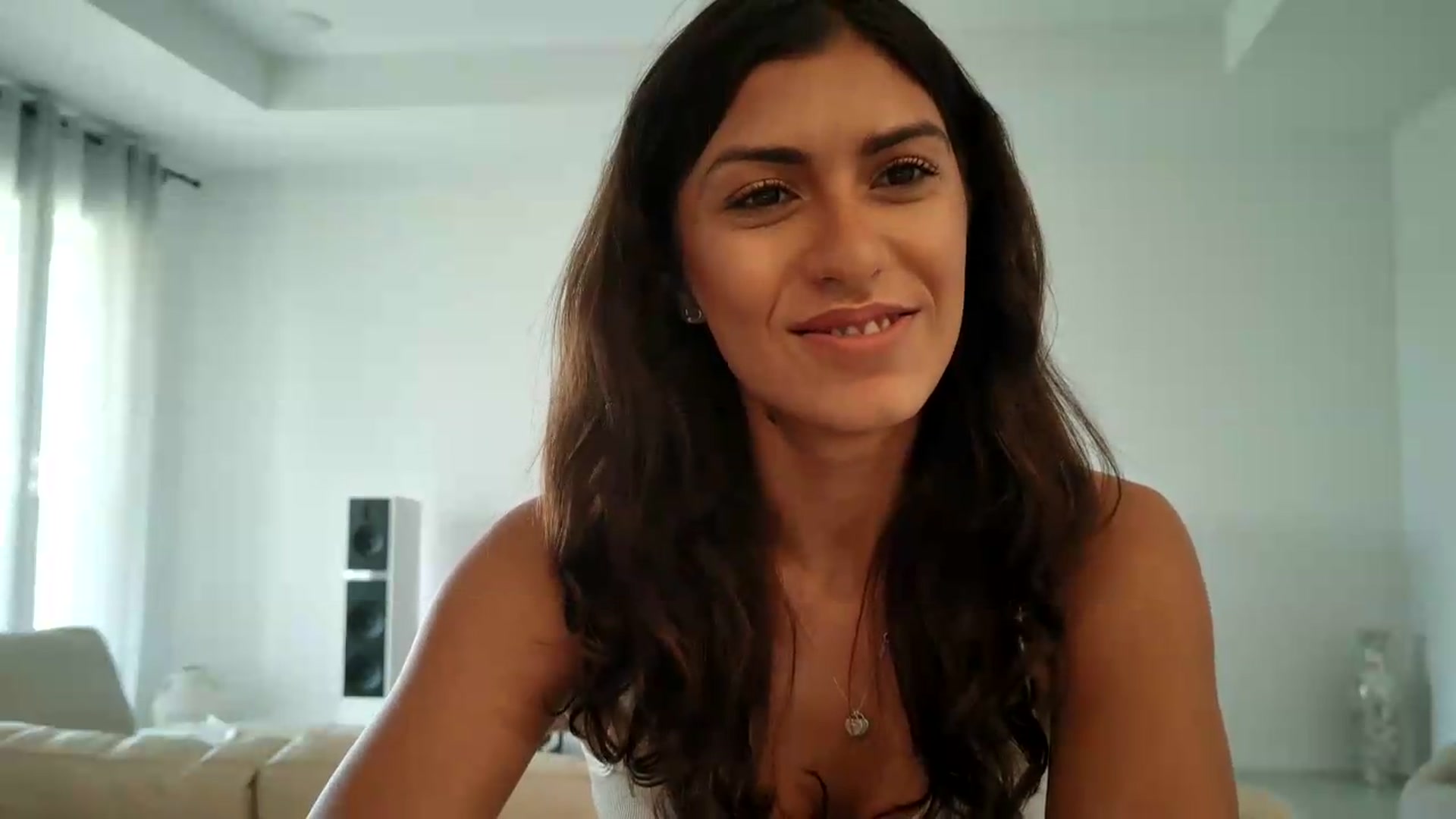 Gallery image thumbnail from MissArmenia's myfreecams stream on, 09/04/2026, 15:16 image 5 of 20