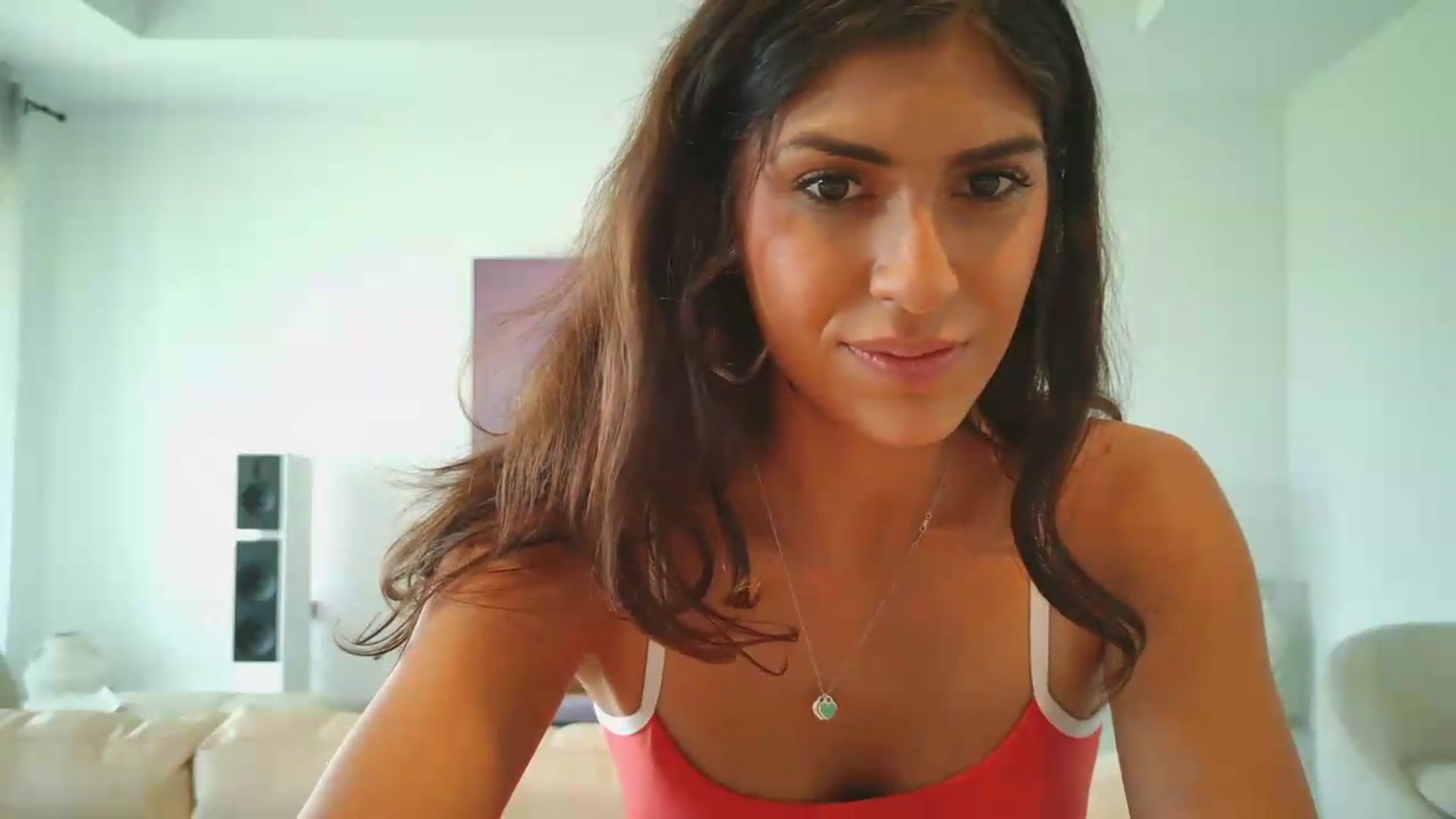 Gallery image thumbnail from MissArmenia's myfreecams stream on, 09/06/2026, 15:08 image 15 of 20