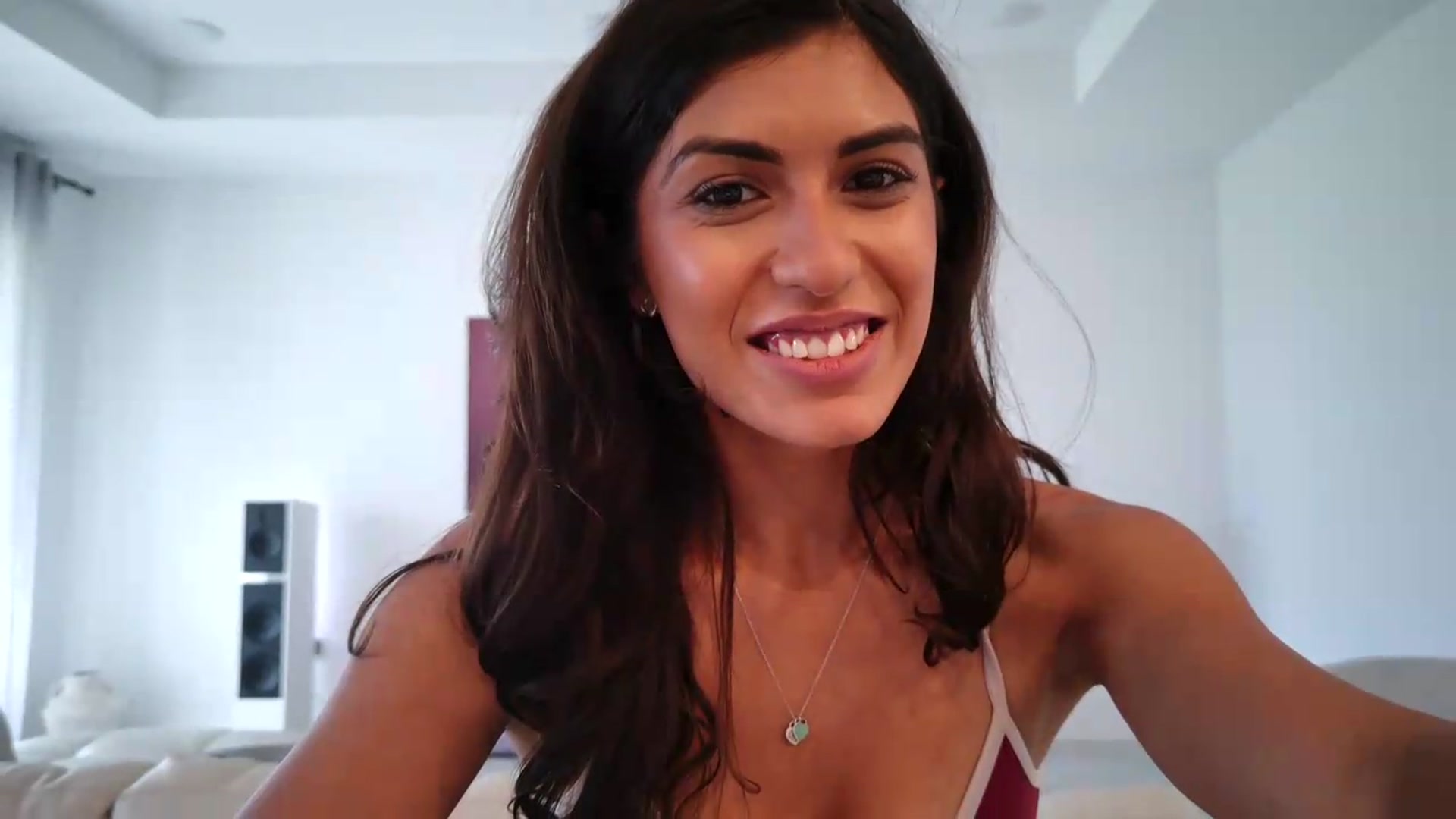 Gallery image thumbnail from MissArmenia's myfreecams stream on, 09/11/2026, 20:19 image 19 of 20