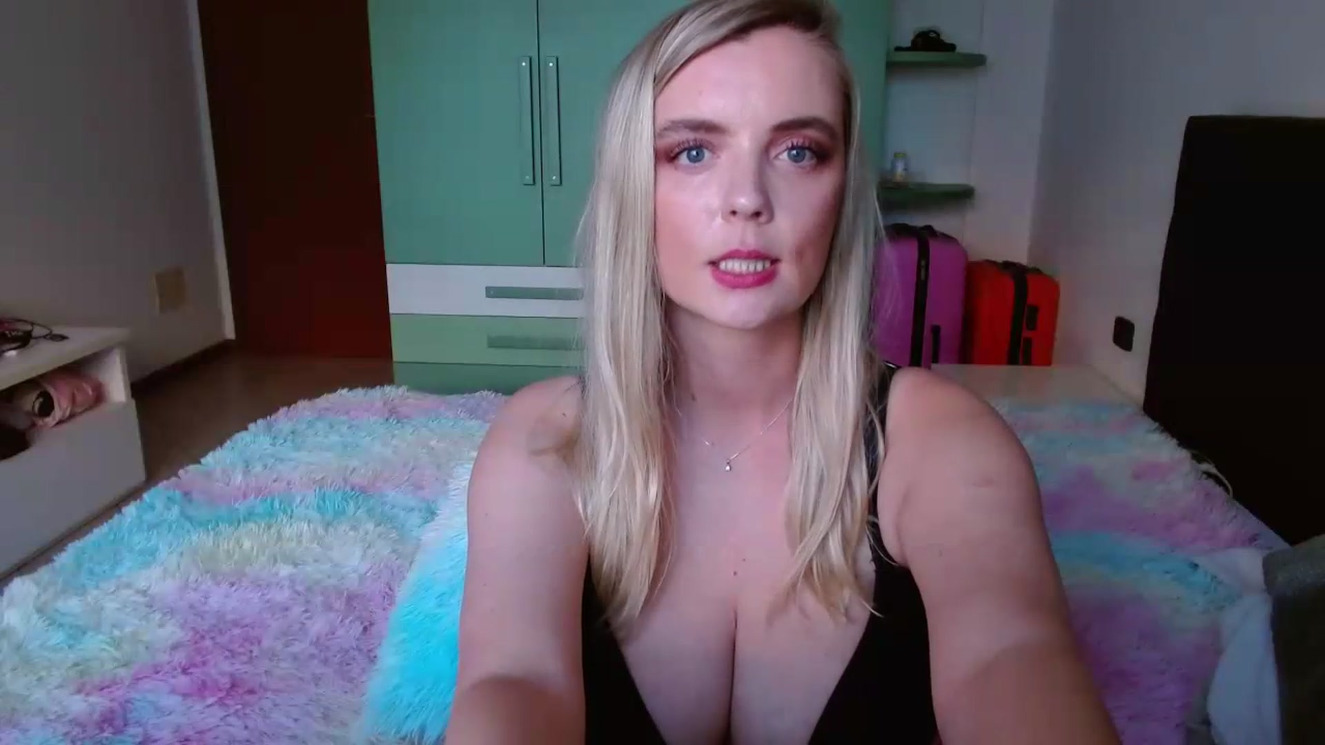 Gallery image thumbnail from MissAura's myfreecams stream on, 05/23/2026, 17:21 image 20 of 20